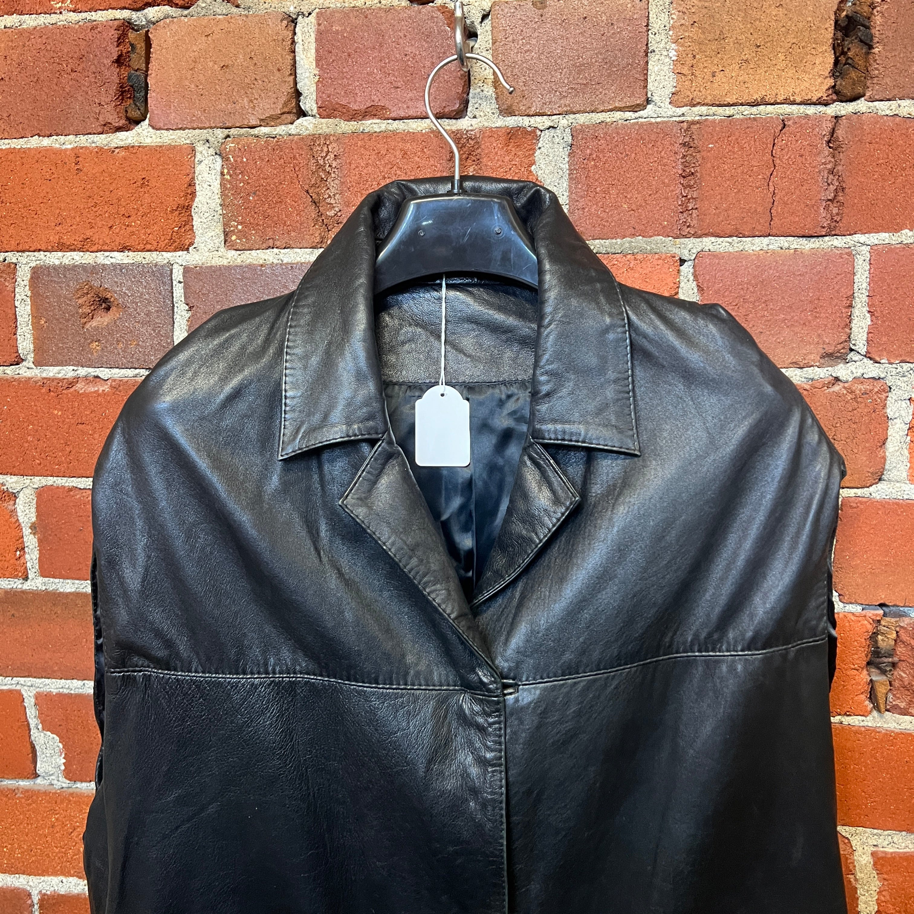 MARGIELA MM6 sleeveless leather vest