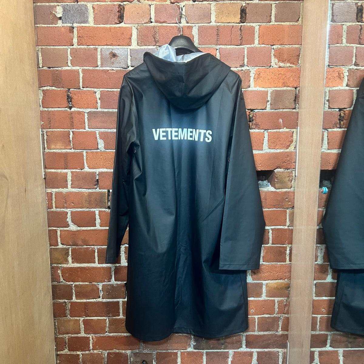 VETEMENTS Raincoat – Wellington Hunters and Collectors