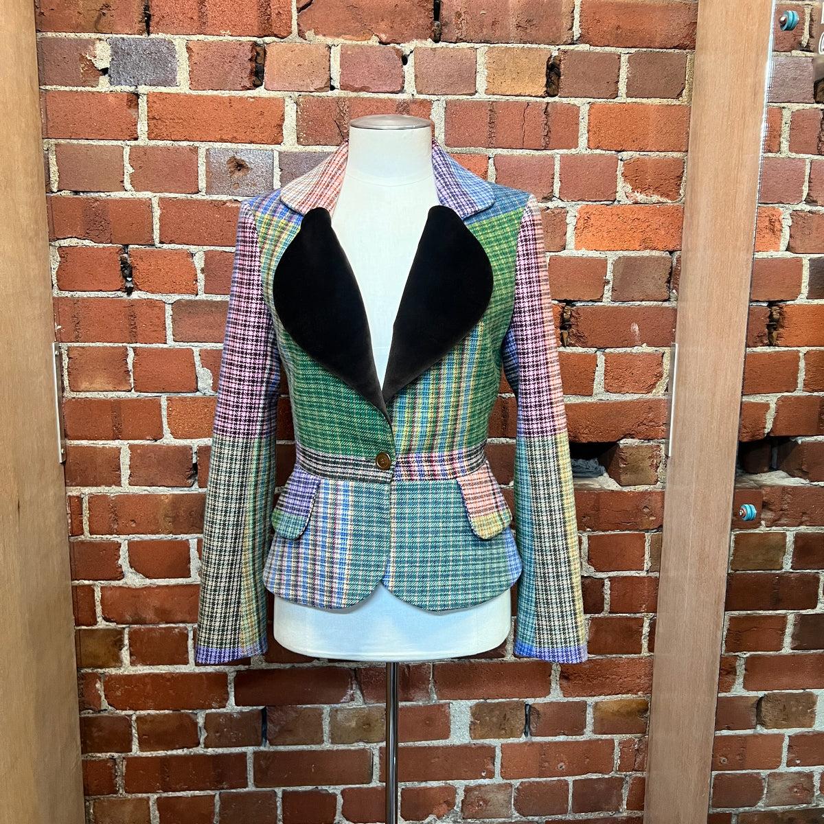 VIVIENNE WESTWOOD X HARRIS TWEED heart jacket – Wellington Hunters and