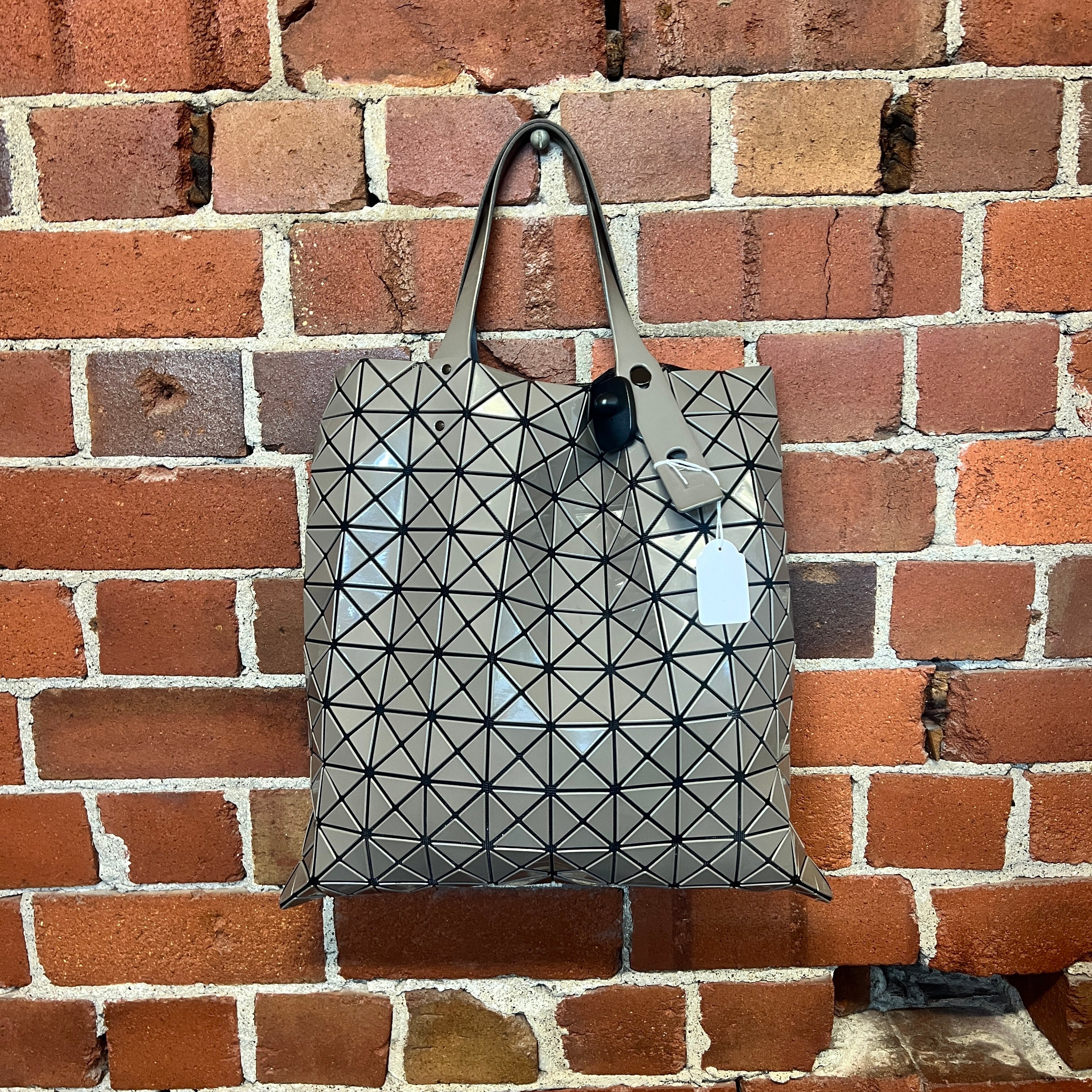 ISSEY MIYAKE baobag