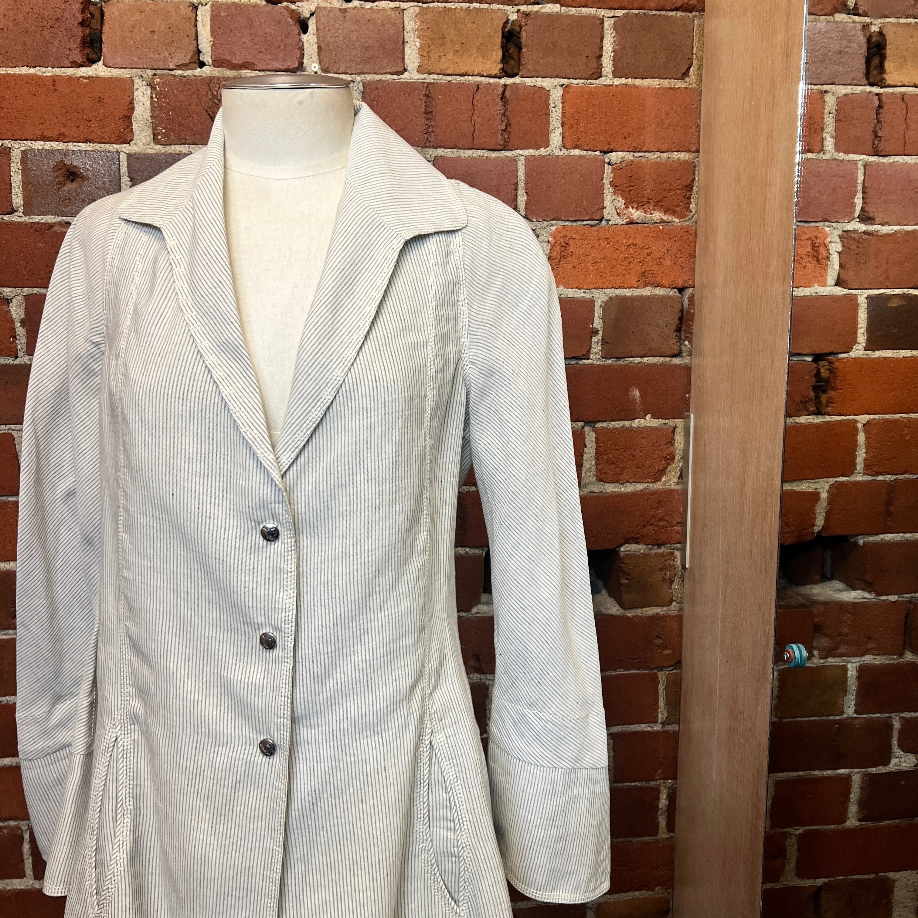 VIVIENNE WESTWOOD linen pirate jacket