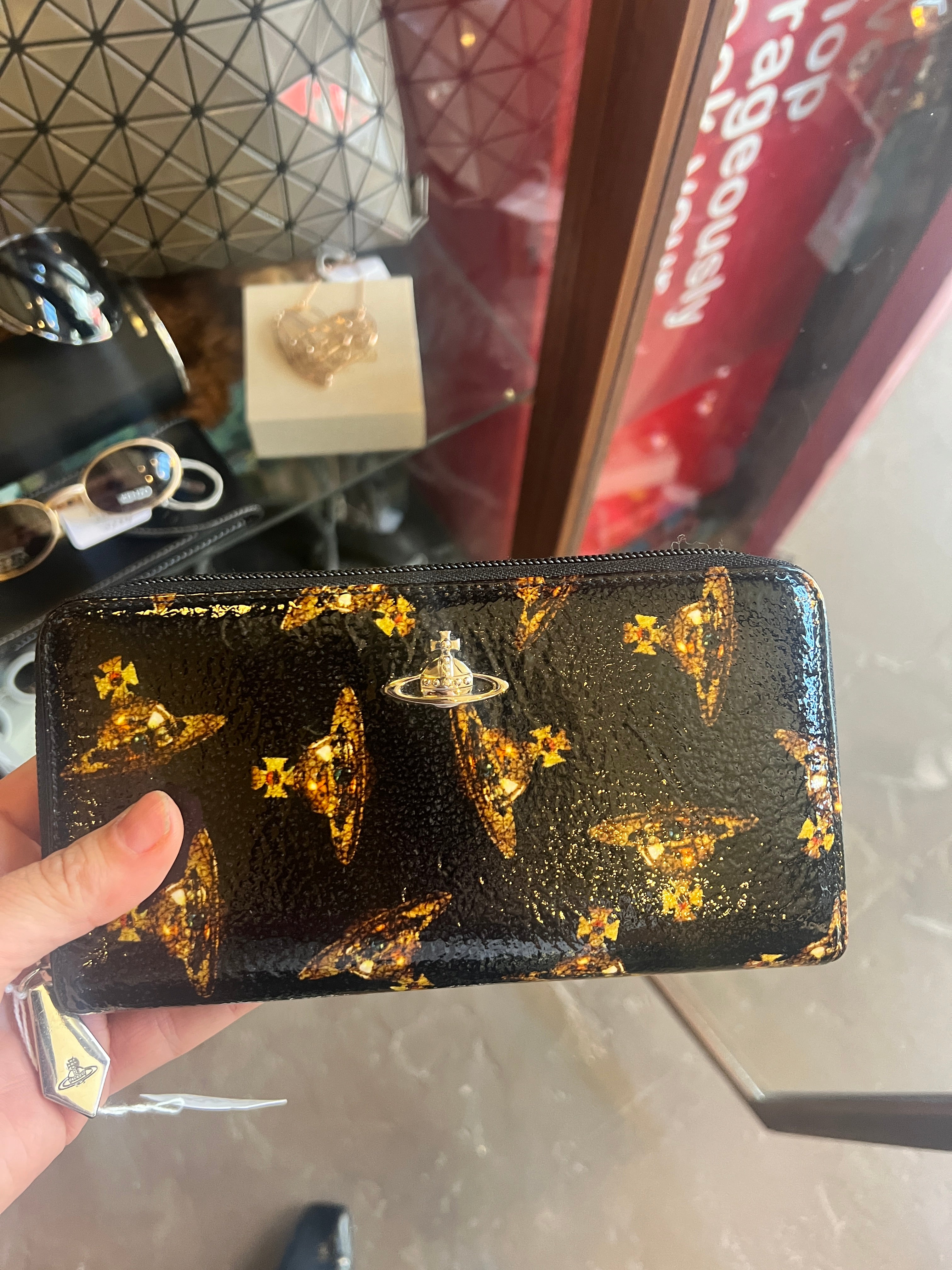 VIVIENNE WESTWOOD patent orb wallet