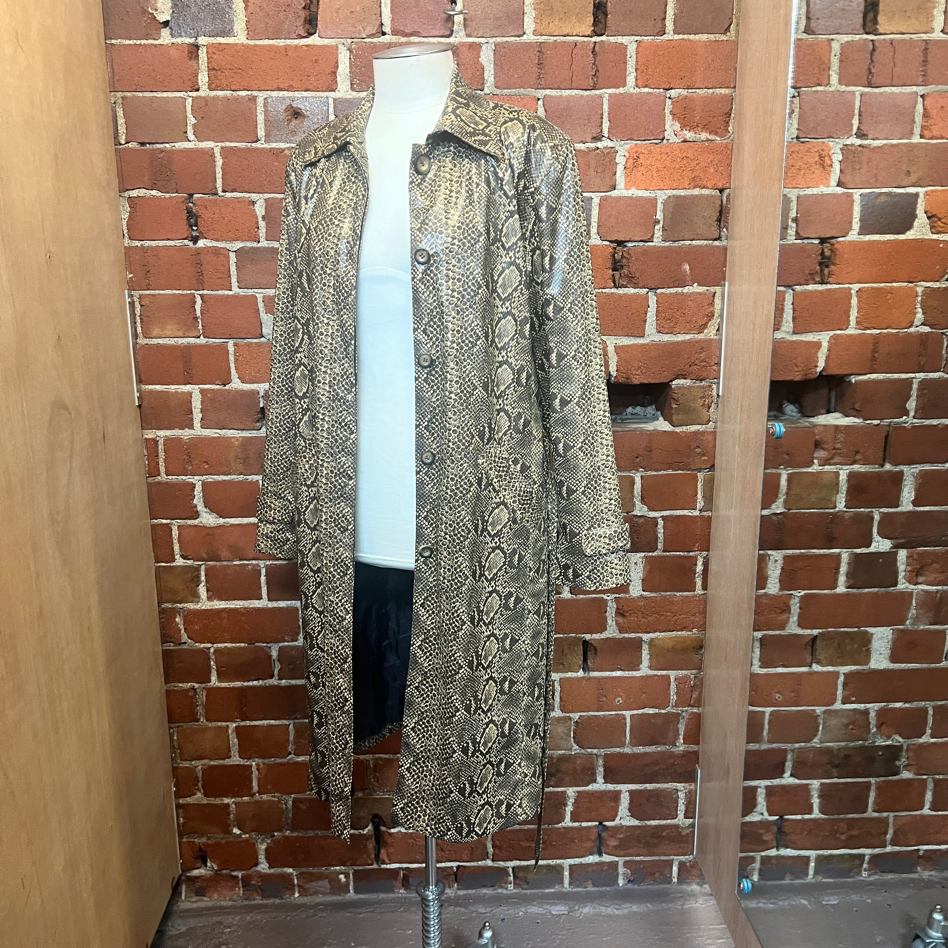SNAKESKIN vinyl trench coat
