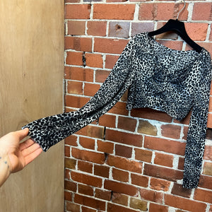 MOSCHINO crop leopard top