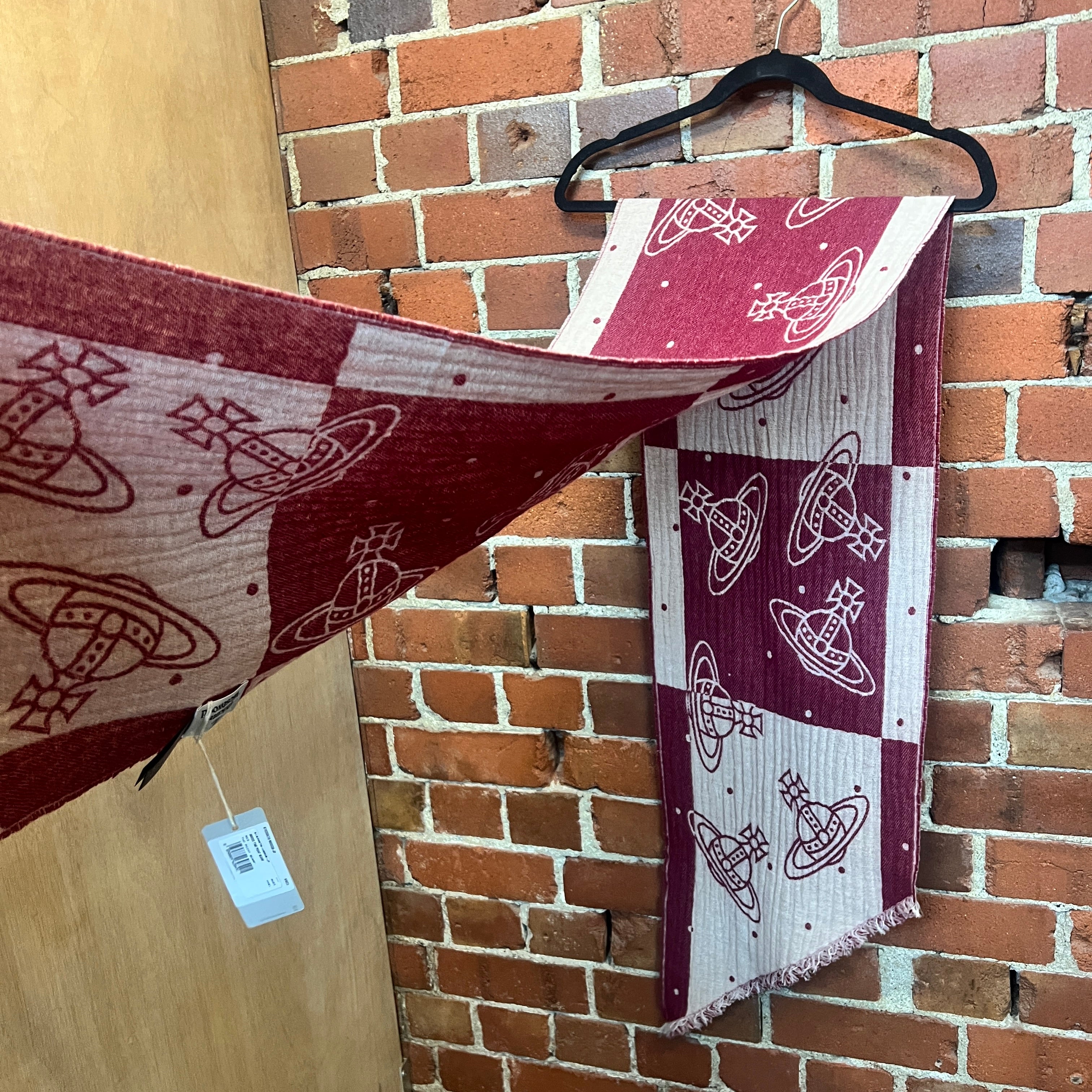 VIVIENNE WESTWOOD new scarf