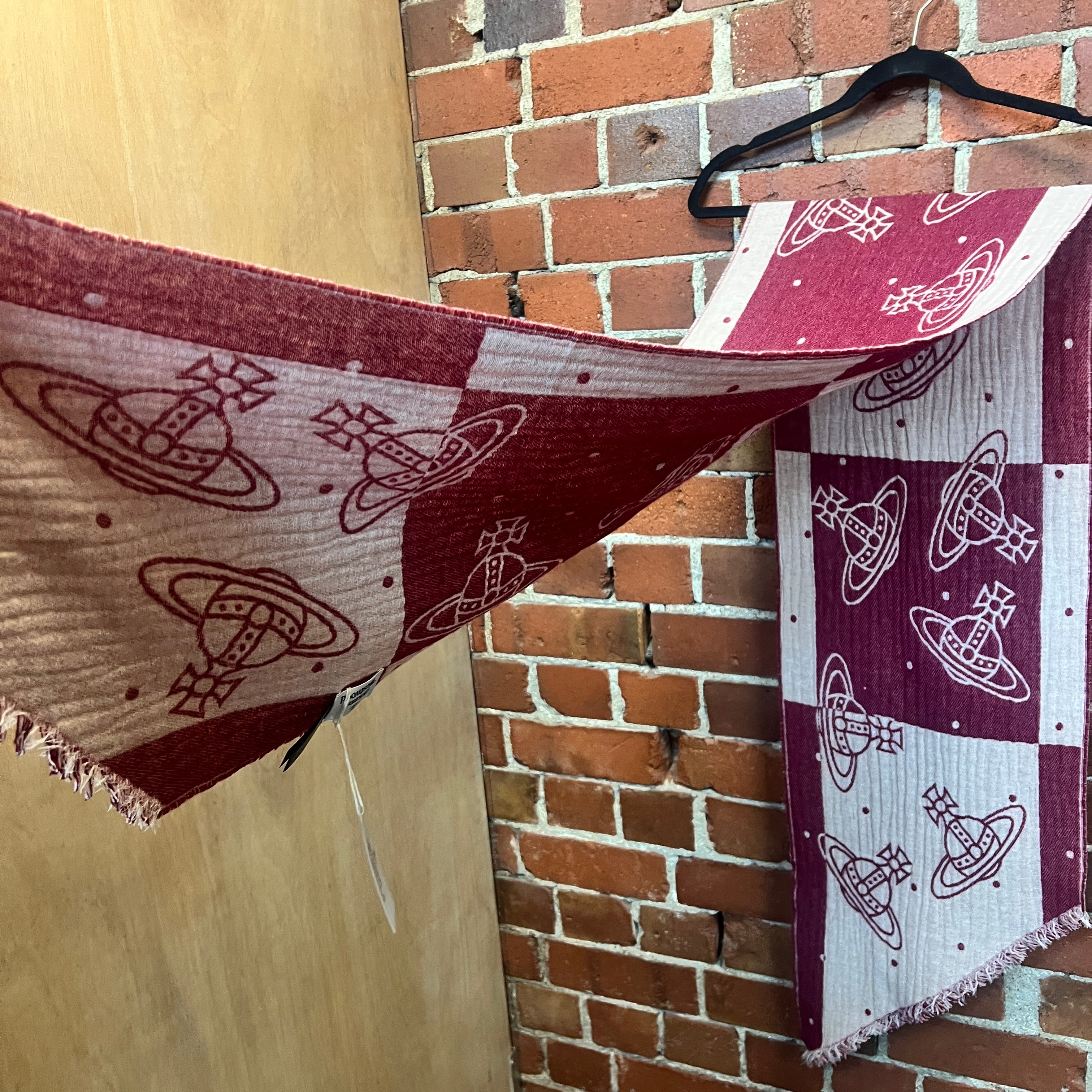 VIVIENNE WESTWOOD new scarf