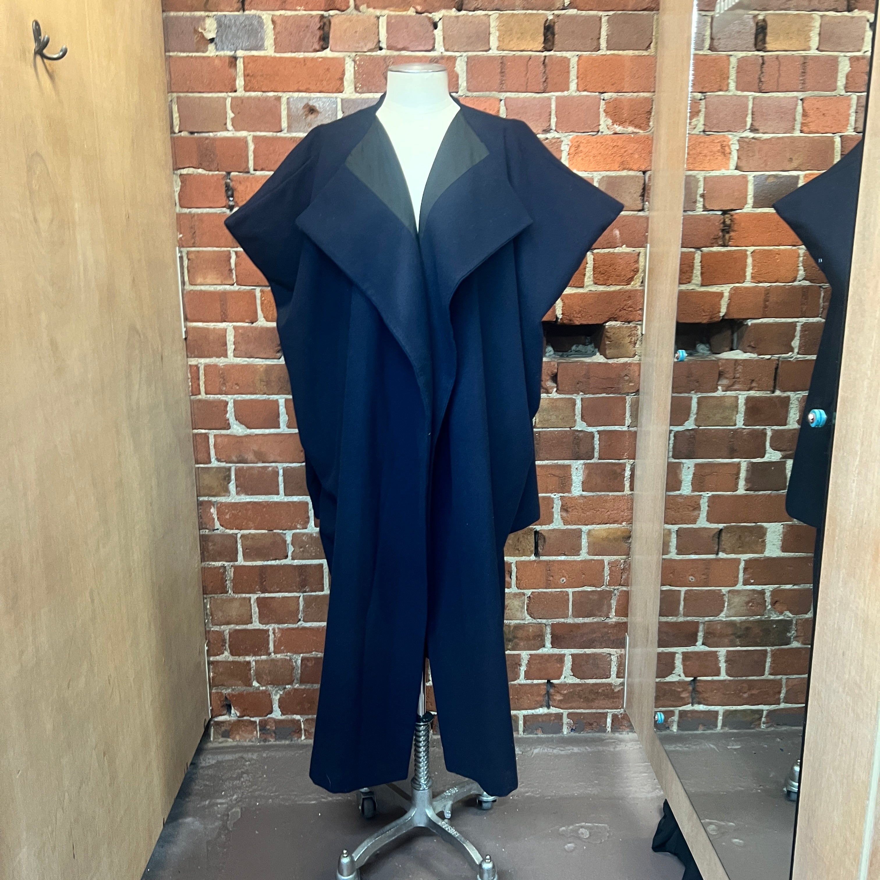 Comme des Garçons 1996 Wool Long Coat COMME DES GARCONS 1996 wool coat – Wellington Hunters and Collectors