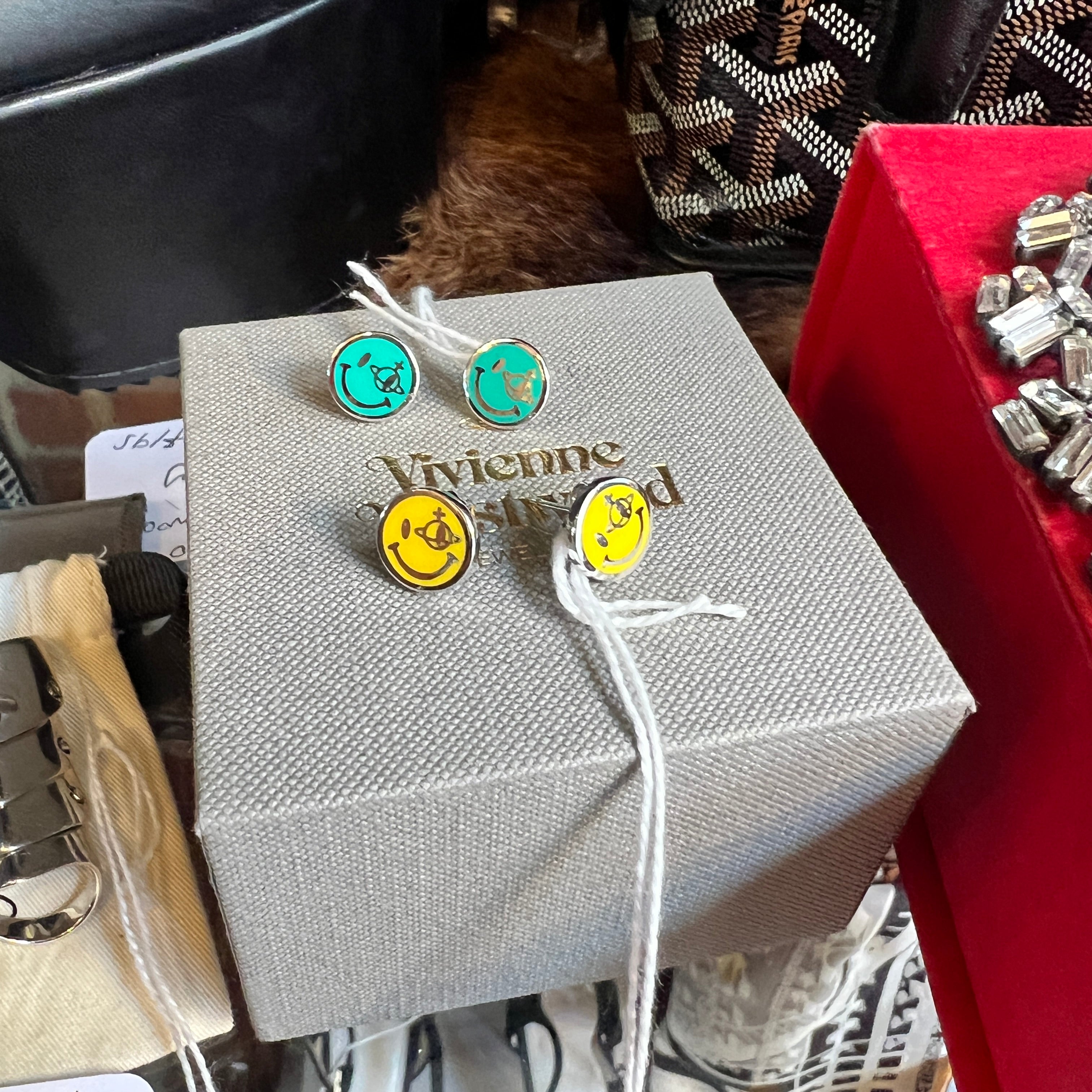 WESTWOOD smiley face studs