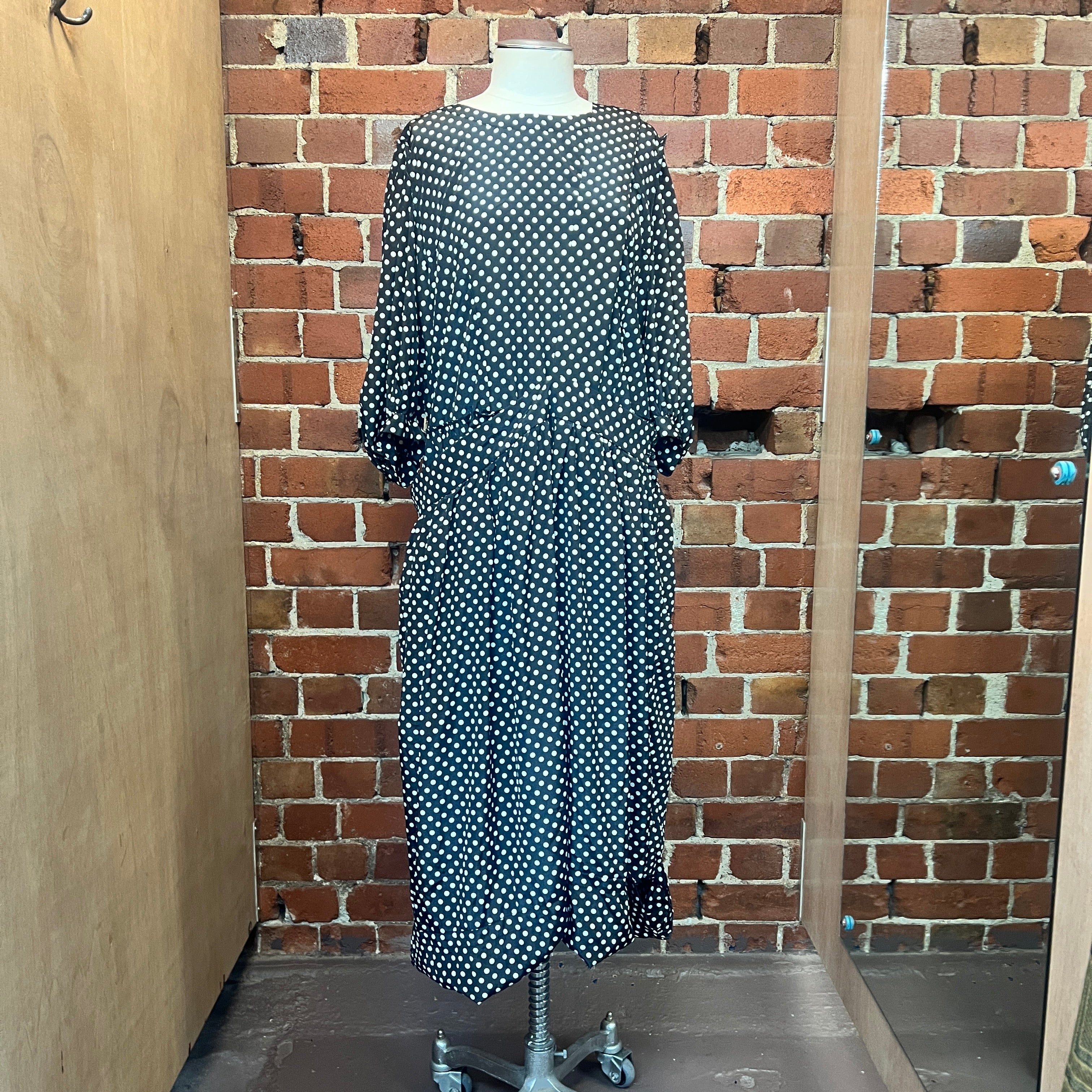 COMME DES GARCONS polka dot dress