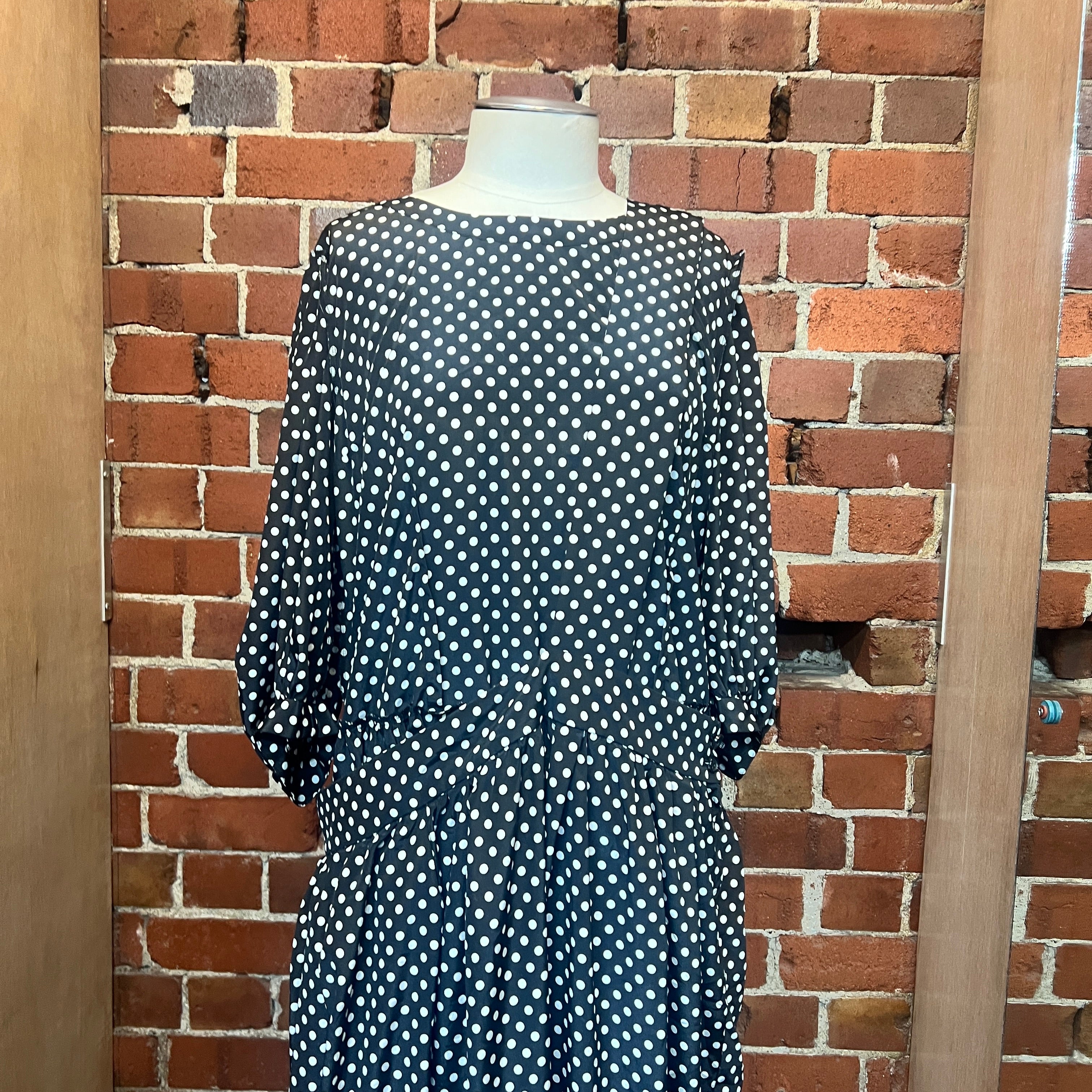 COMME DES GARCONS polka dot dress