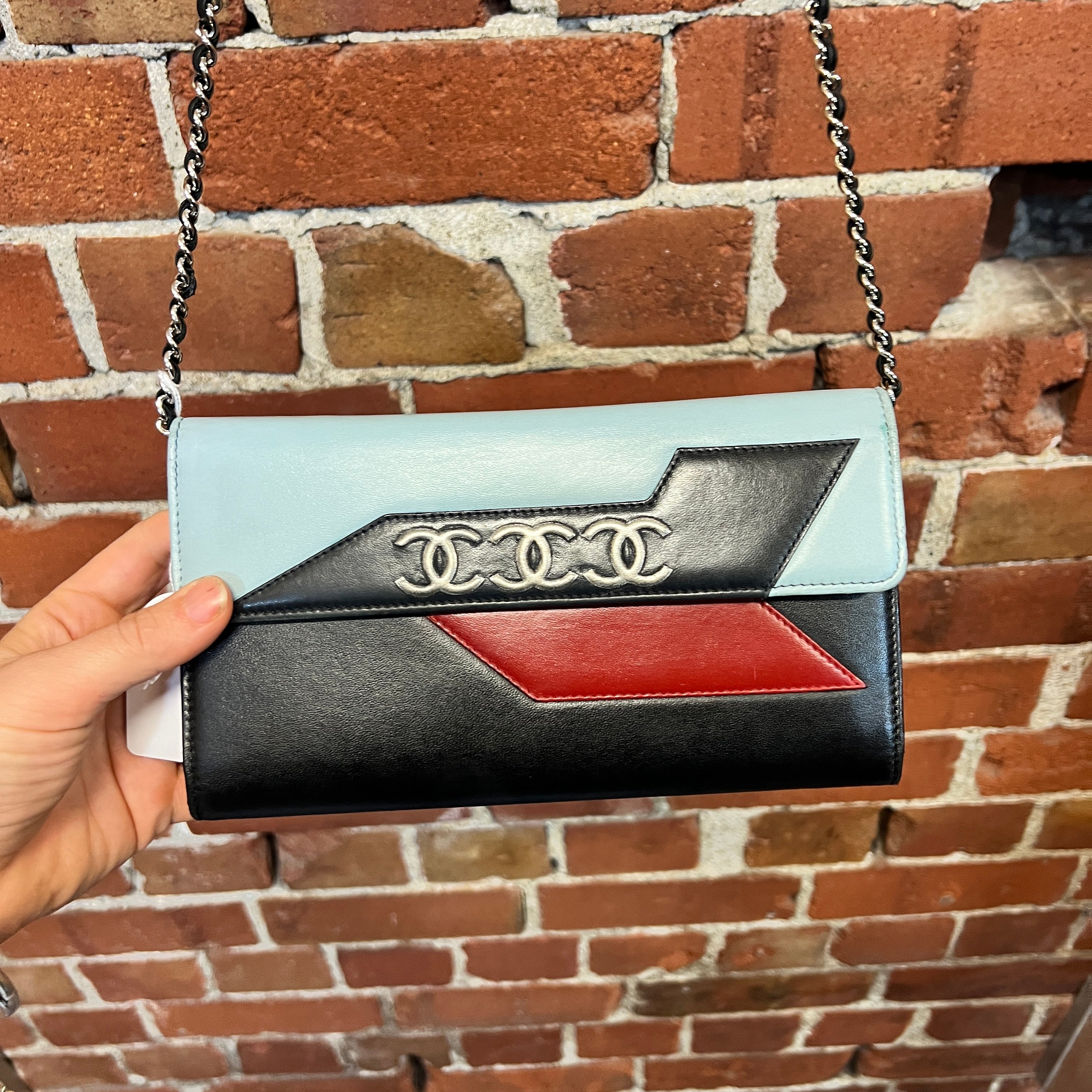 CHANEL 2016 Airplane clutch handbag wallet