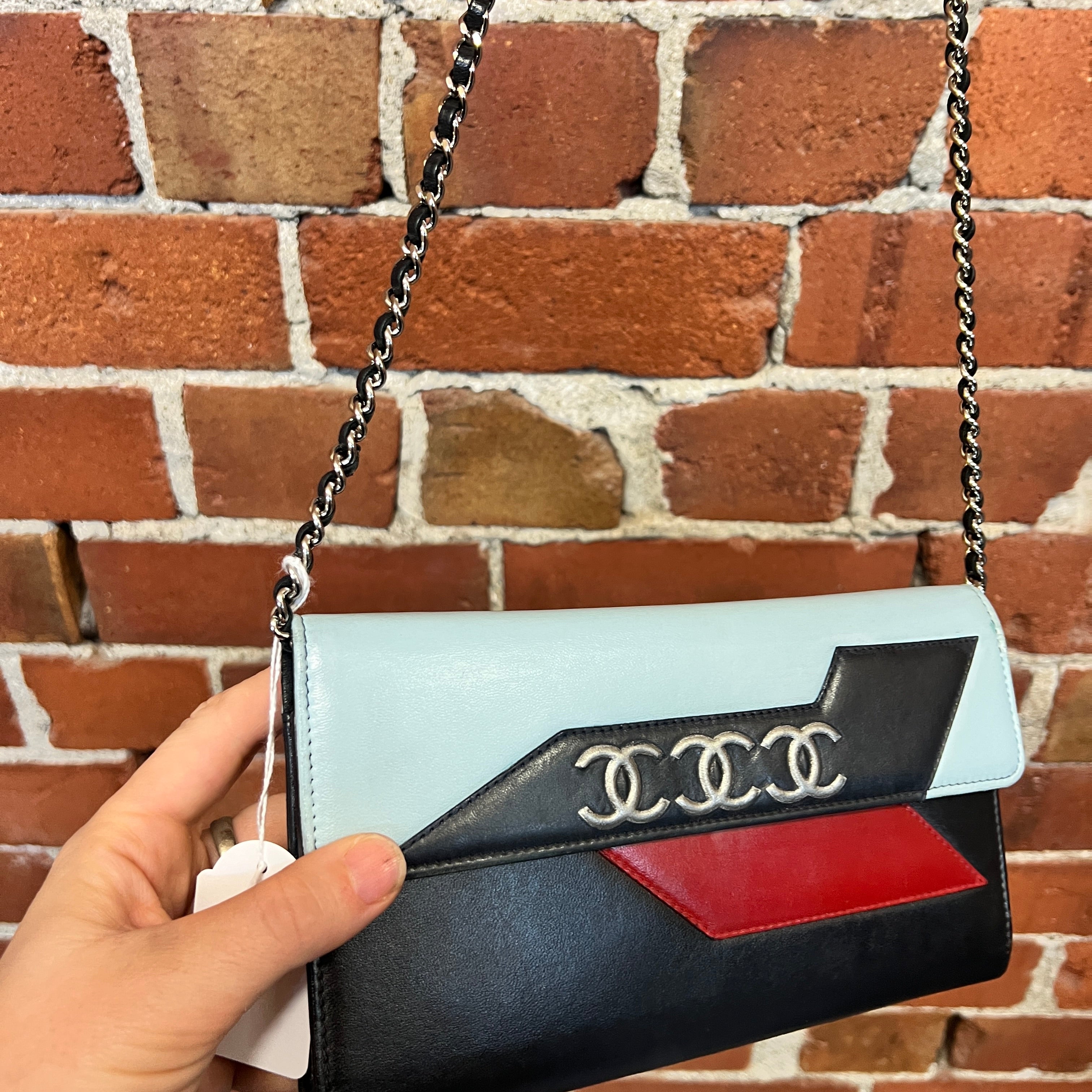 CHANEL 2016 Airplane clutch handbag wallet