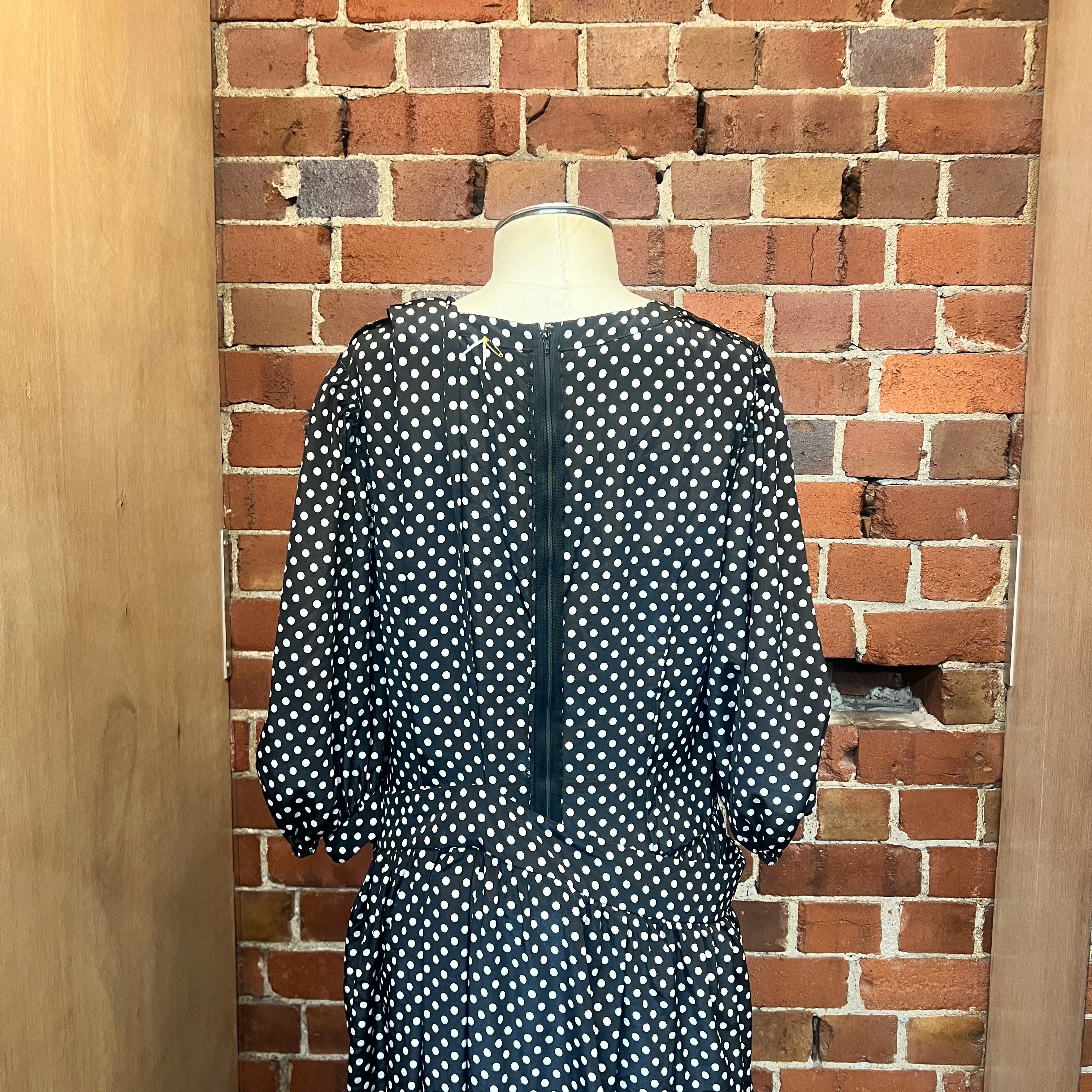 COMME DES GARCONS polka dot dress