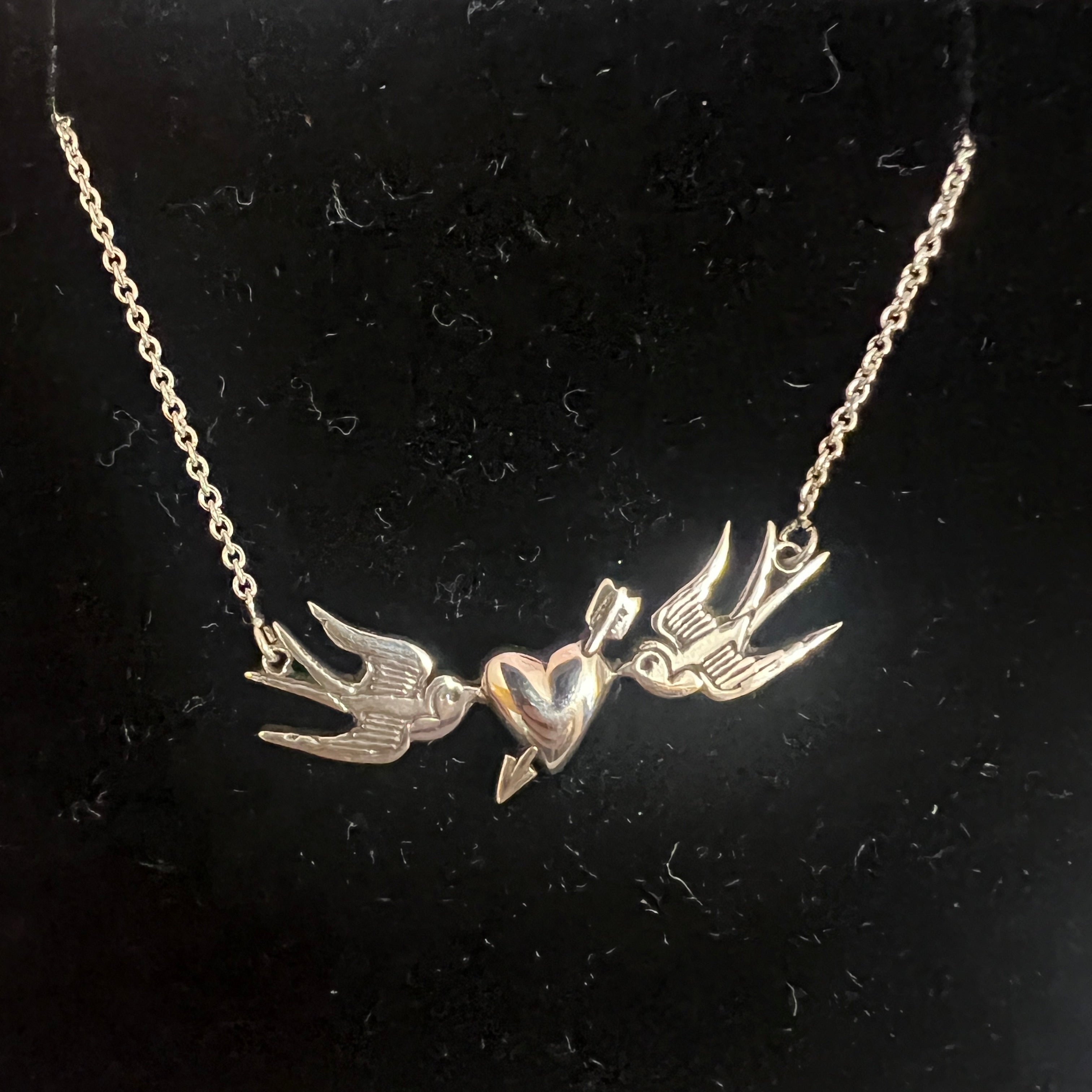 WILLIAM GRIFFITHS Sterling Silver Heart and Swallow necklace