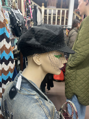 CHRISTIAN DIOR netted cap