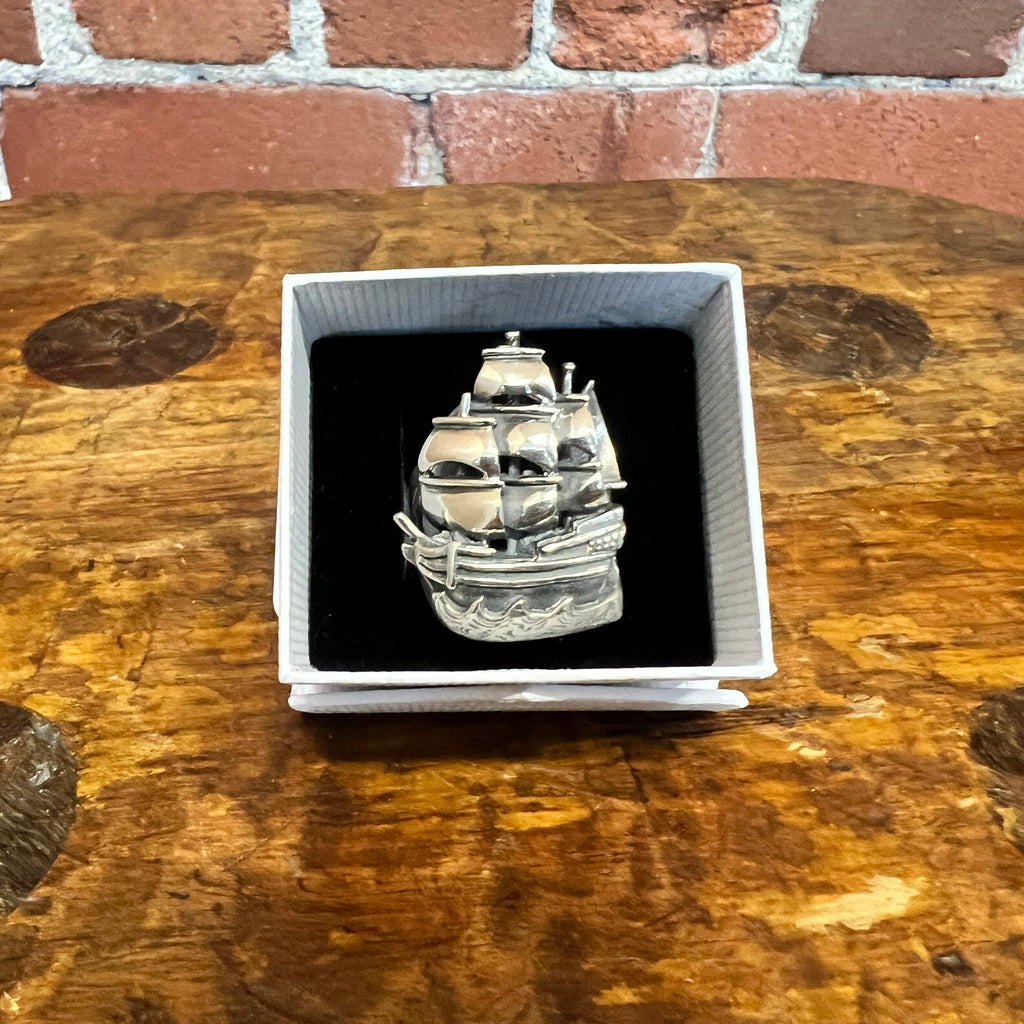 WILLIAM GRIFFITHS Sterling Silver Ship ring