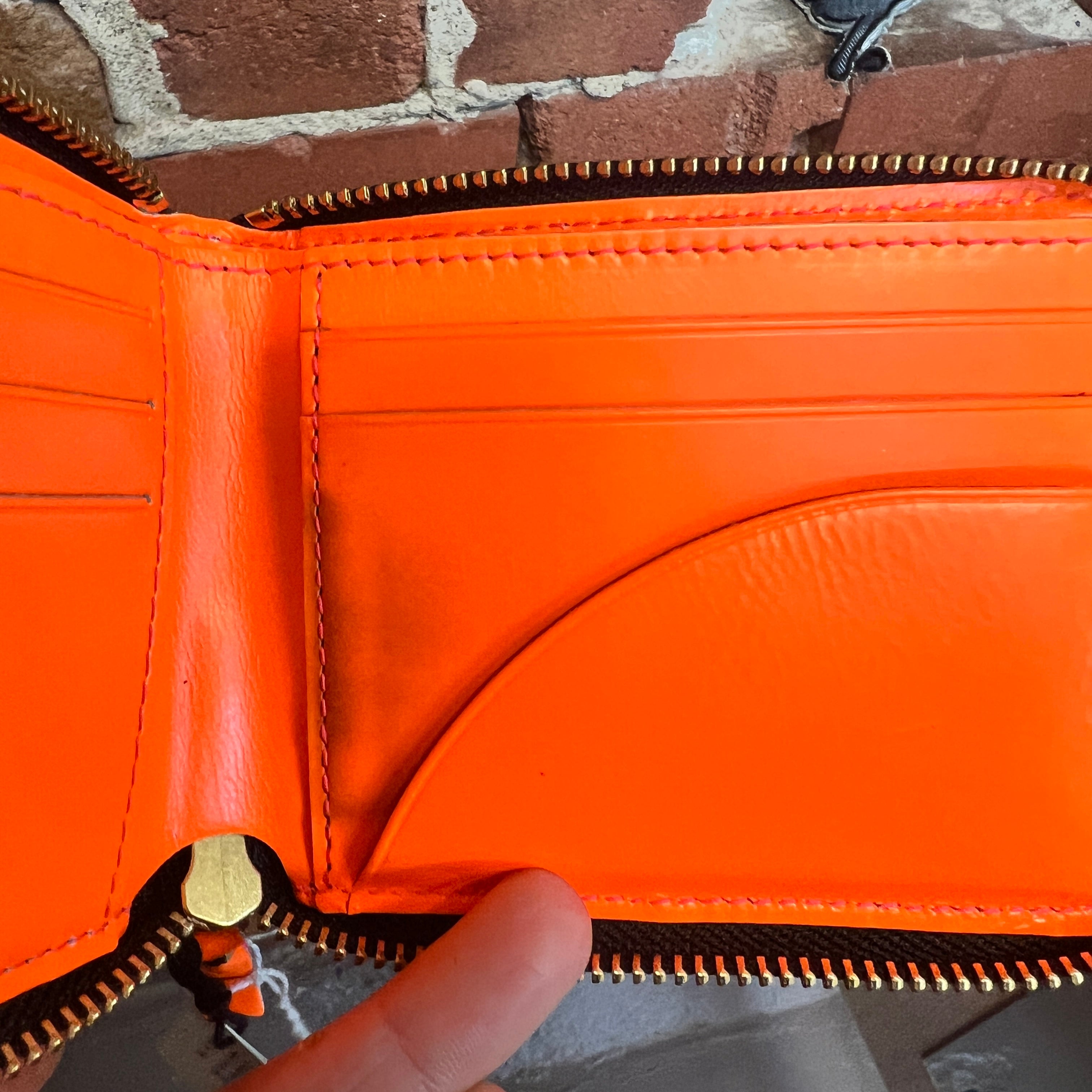 COMME DES GARCONS leather wallet