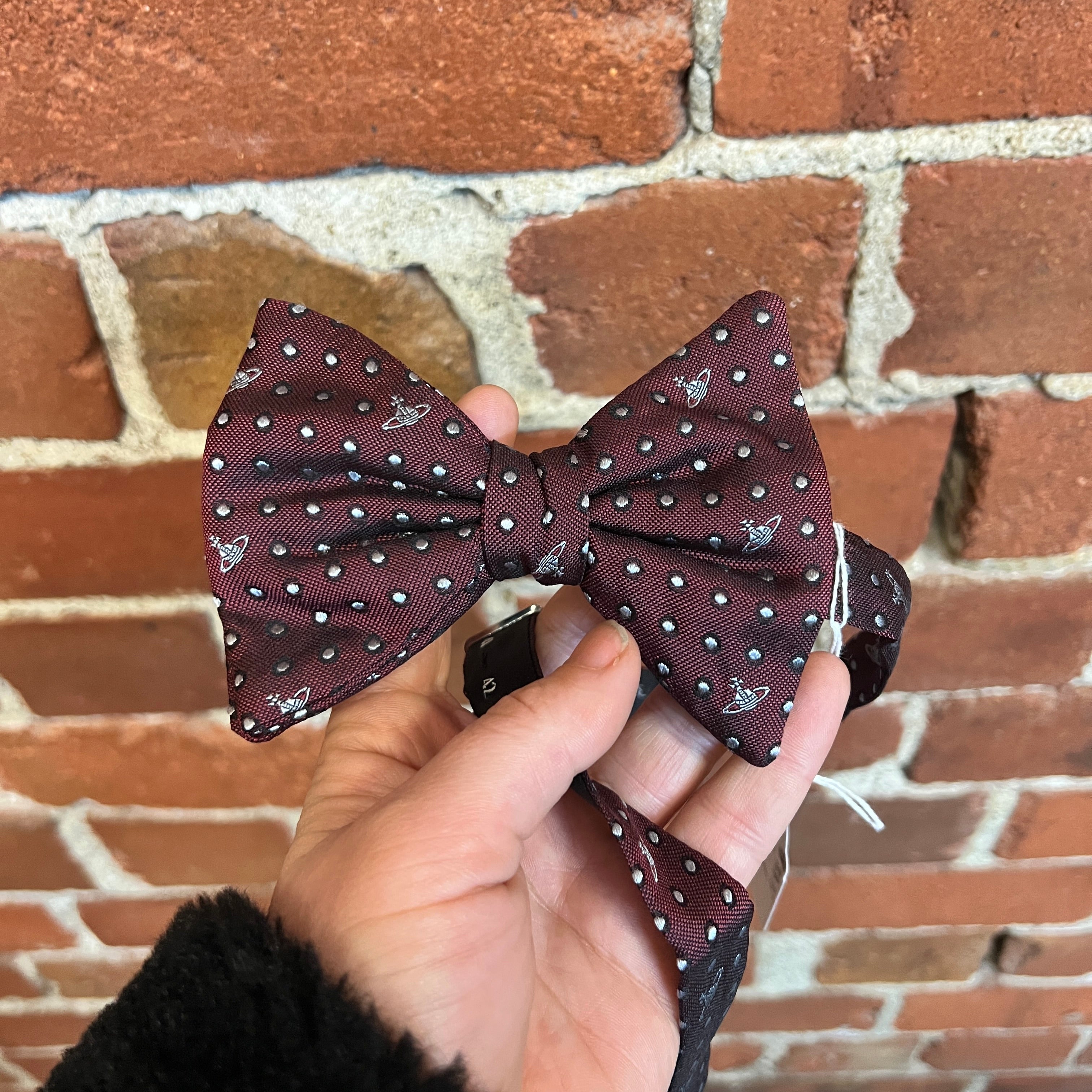 VIVIENNE WESTWOOD orb bowtie