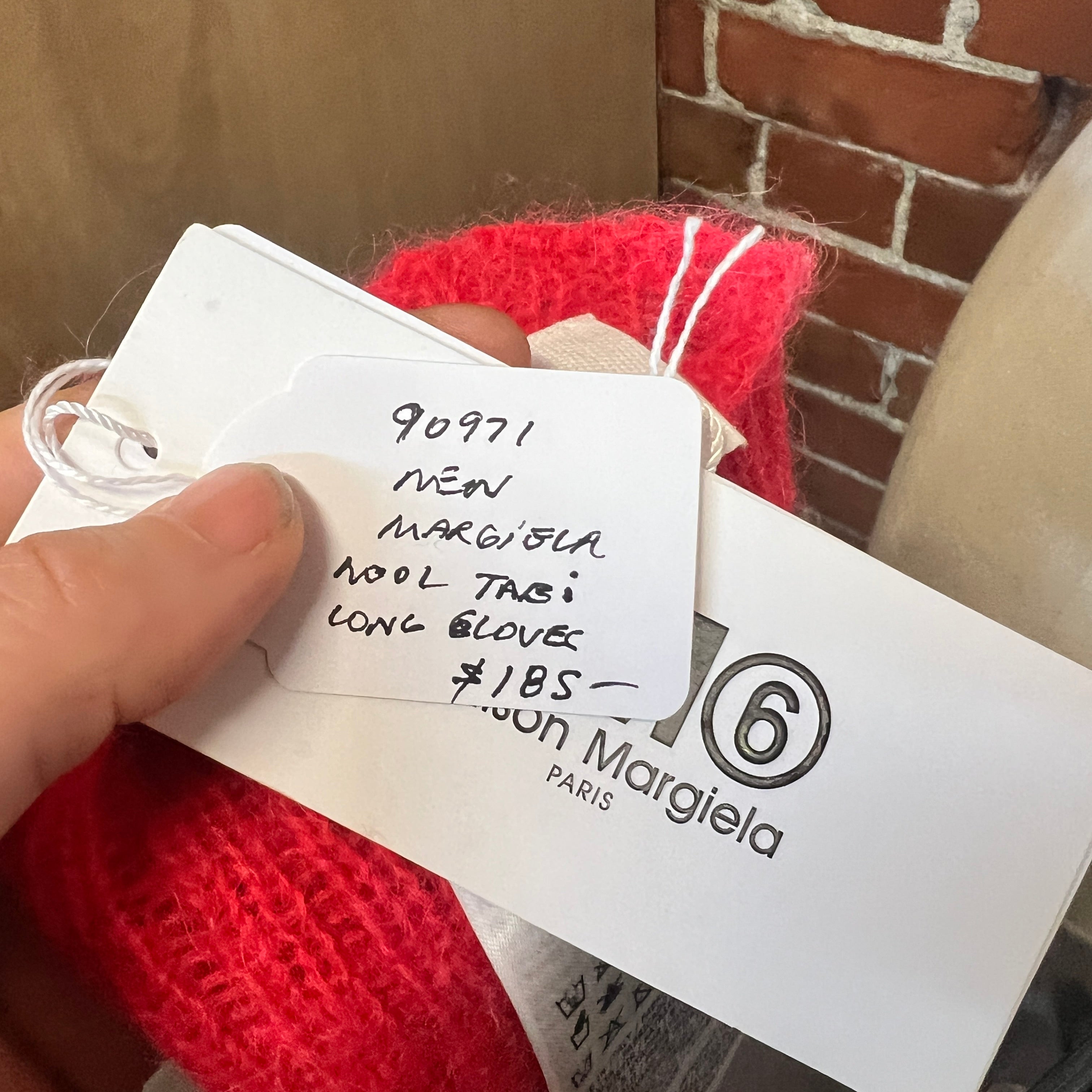 MARTIN MARGILEA MM6 tabi gloves