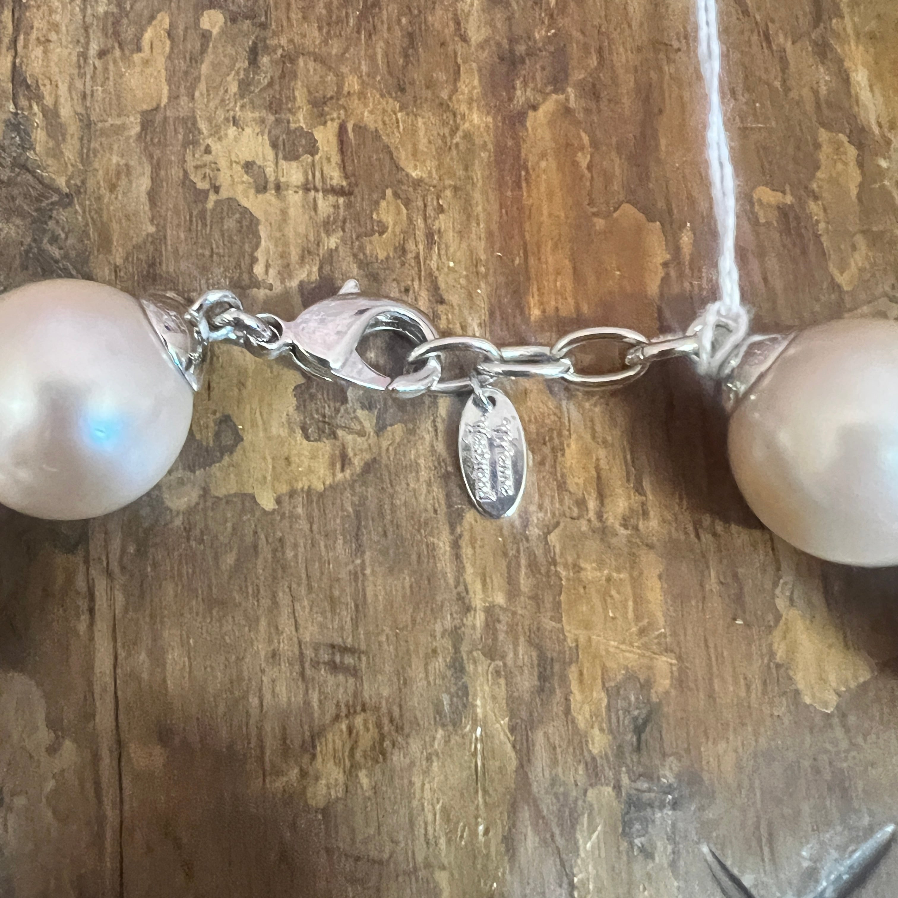 VIVIENNE WESTWOOD HUGE pearl choker