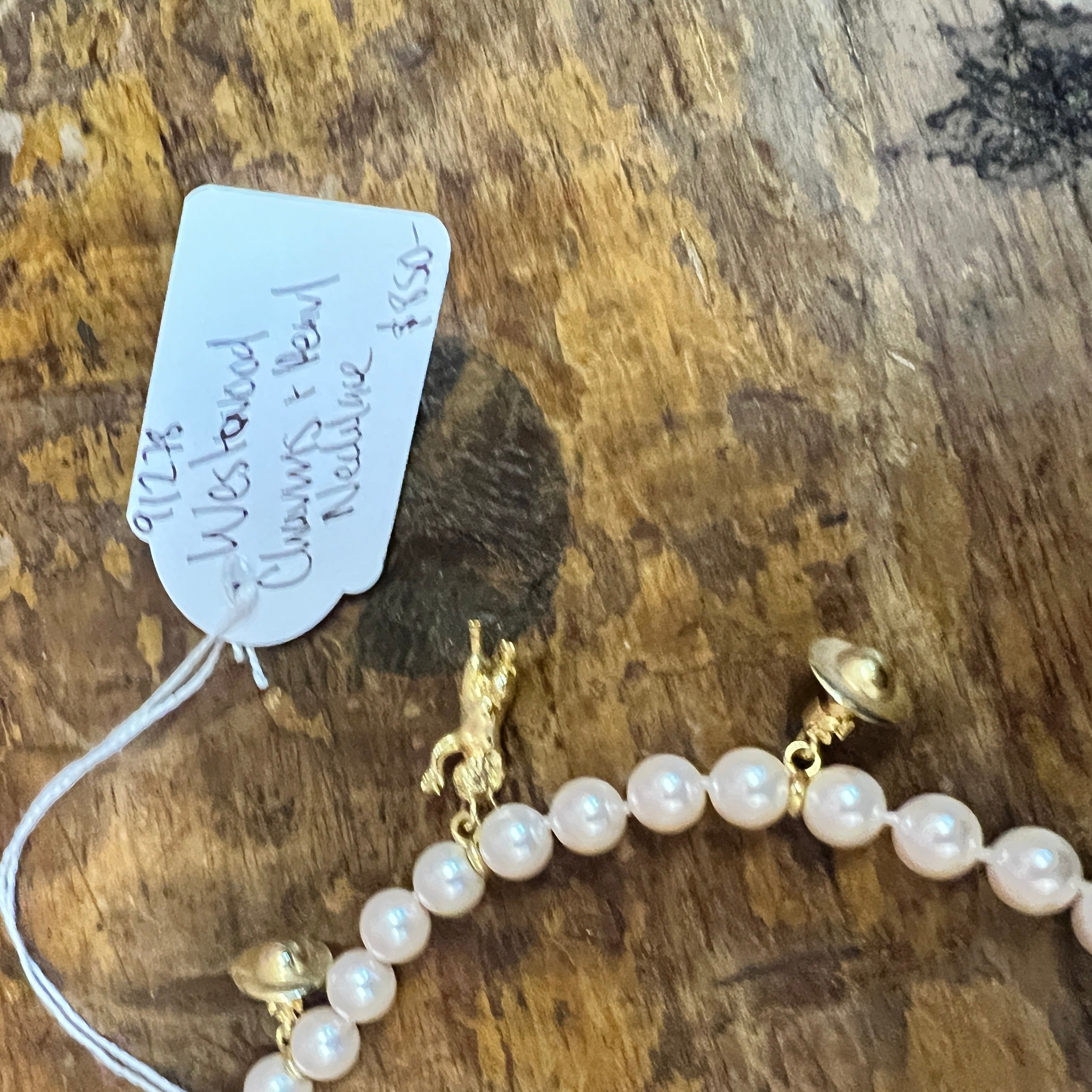 VIVIENNE WESTWOOD charm pearl necklace