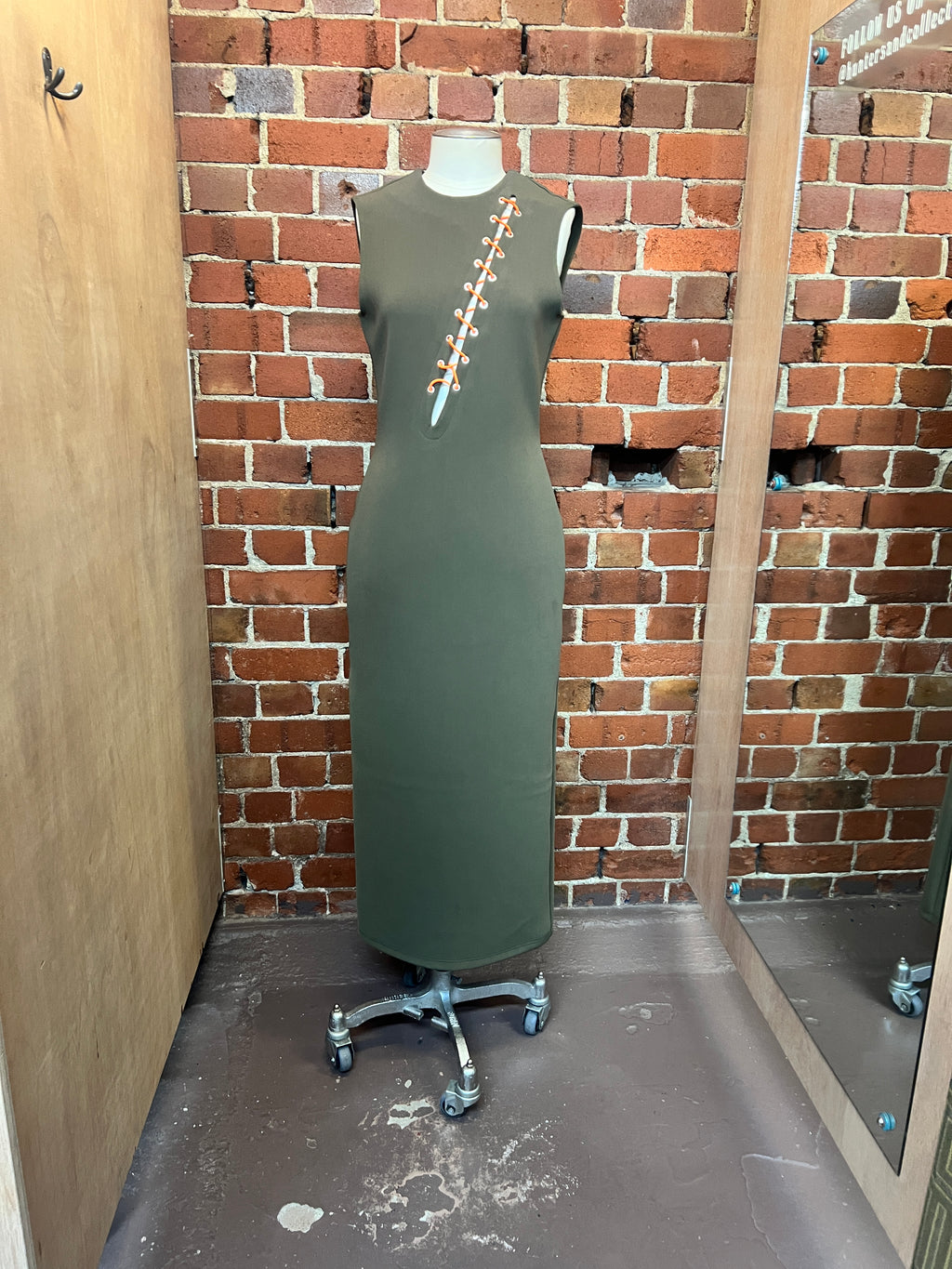 PARIS GEORGIA kahki gown