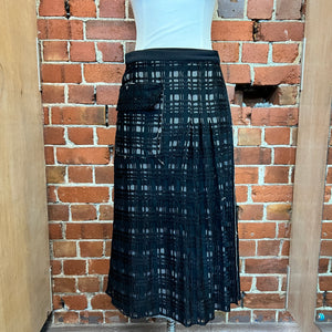 Black and clearance white kilt skirt