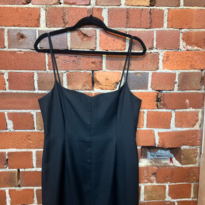 BARRE PARK NWT black gown