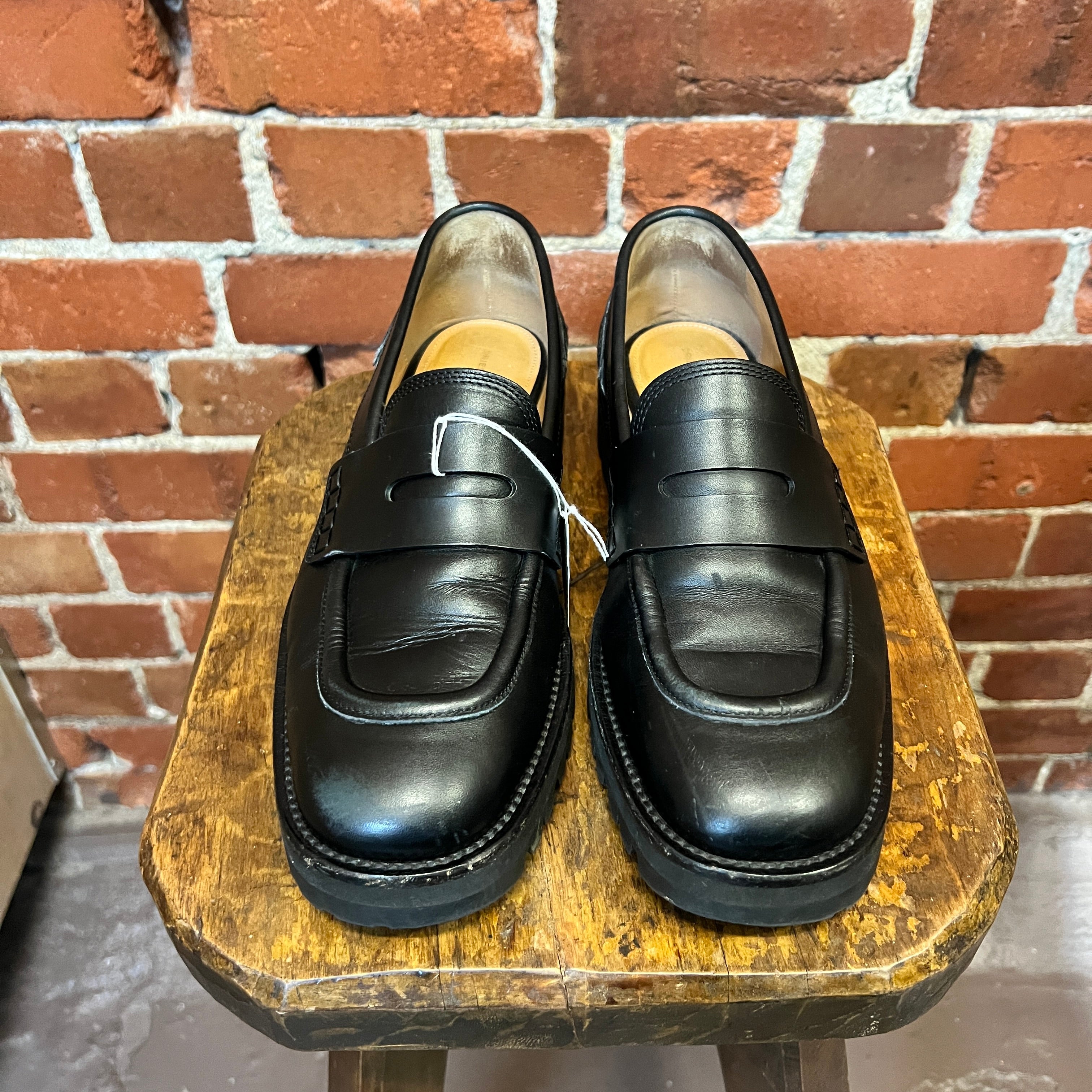 DRIES VAN NOTEN leather loafers 41