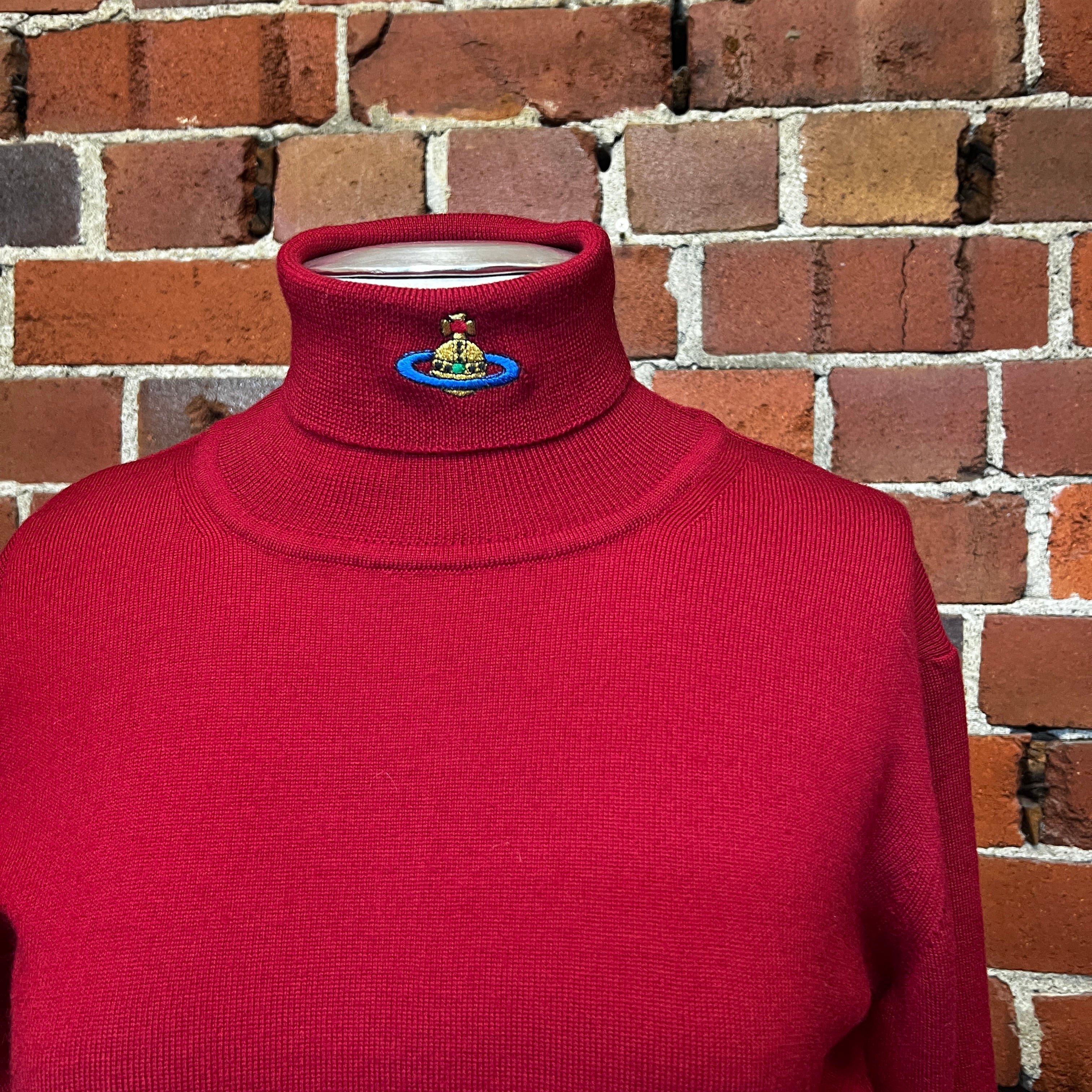 VIVENNE WESTWOOD 1990's wool skivvy – Wellington Hunters and Collectors