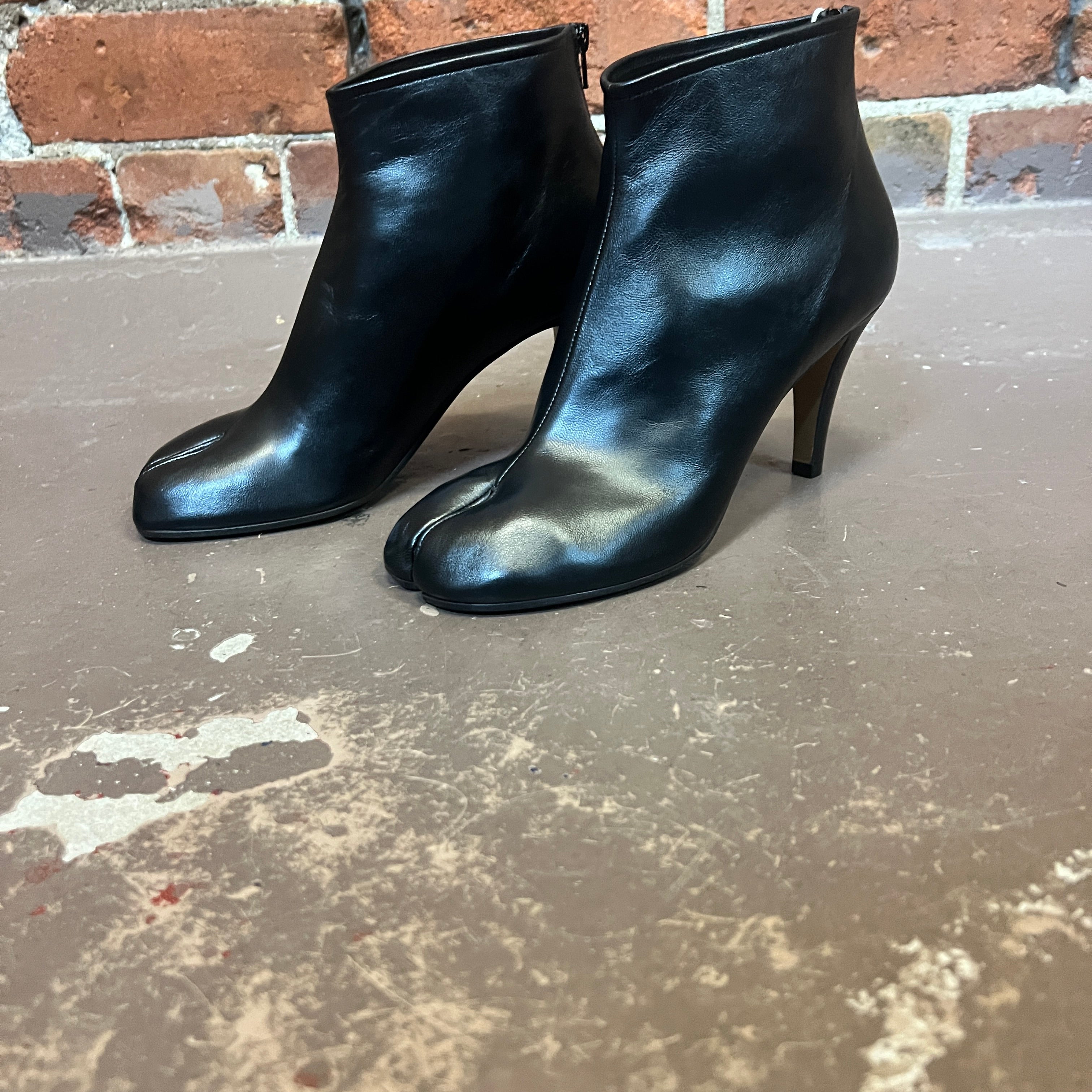 MARTIN MARGILEA Tabi boots 39