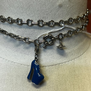 VIVIENNE WESTWOOD 'Naomi' shoe charm necklace – Wellington Hunters
