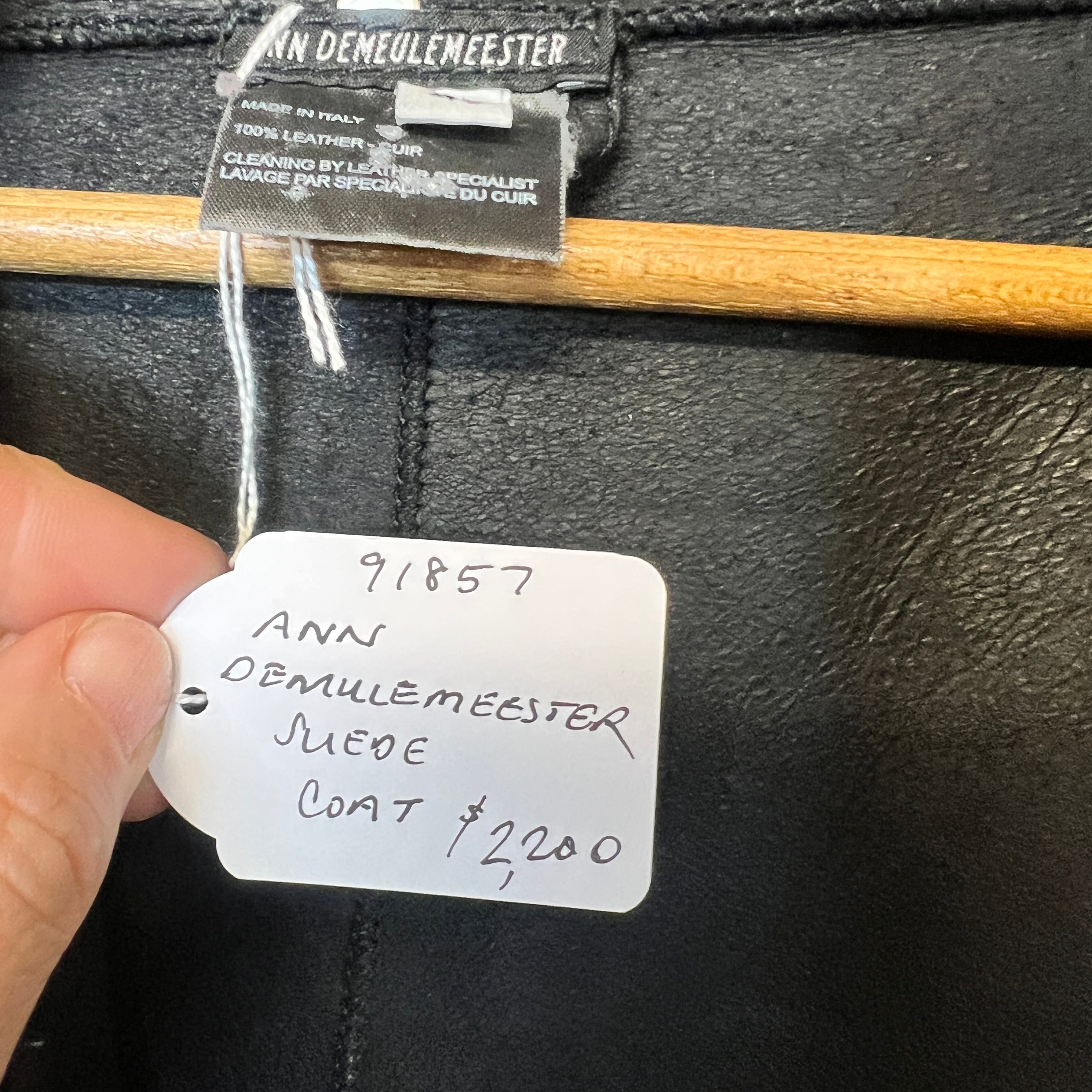 ANN DEMULEMEESTER HUGE leather coat