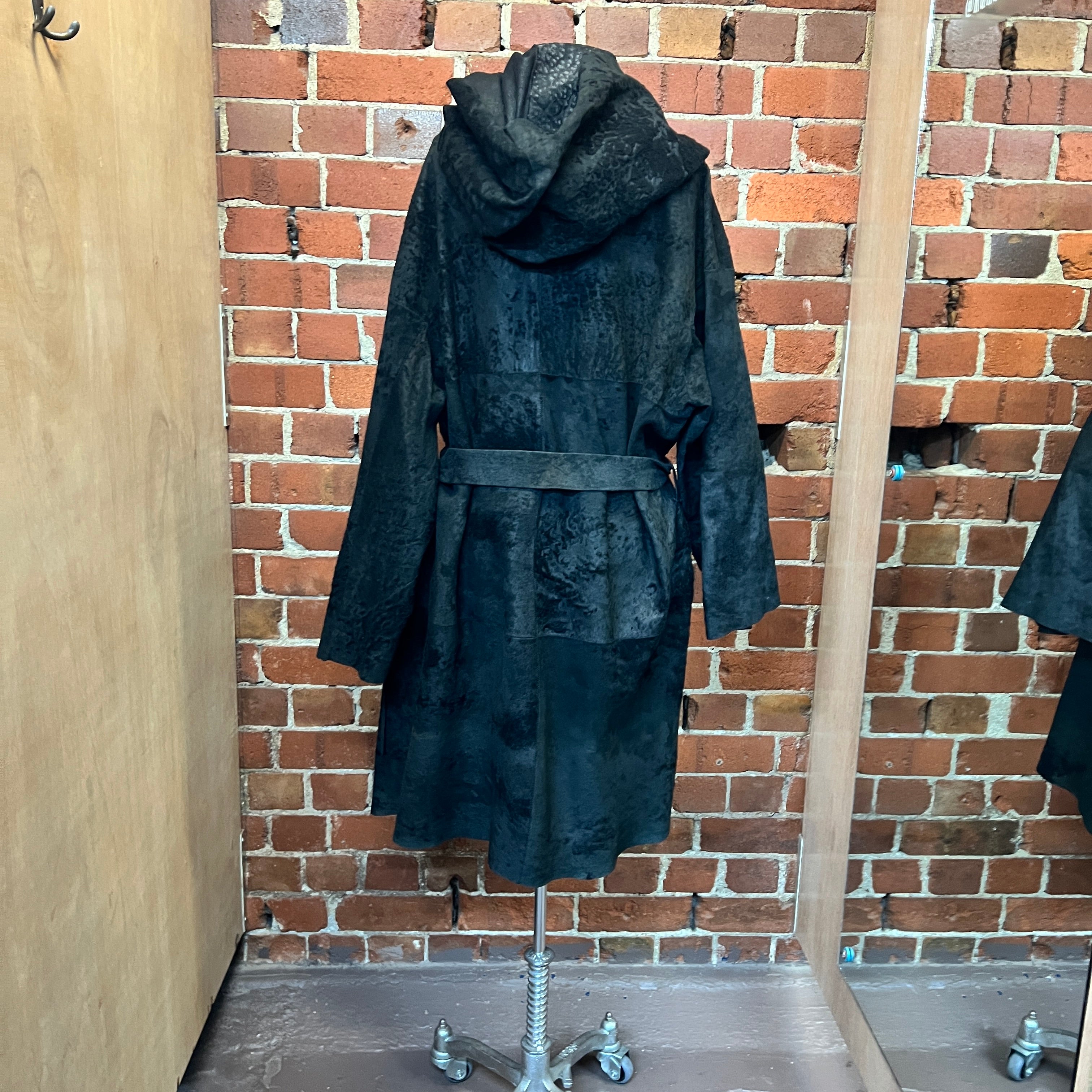 ANN DEMULEMEESTER HUGE leather coat
