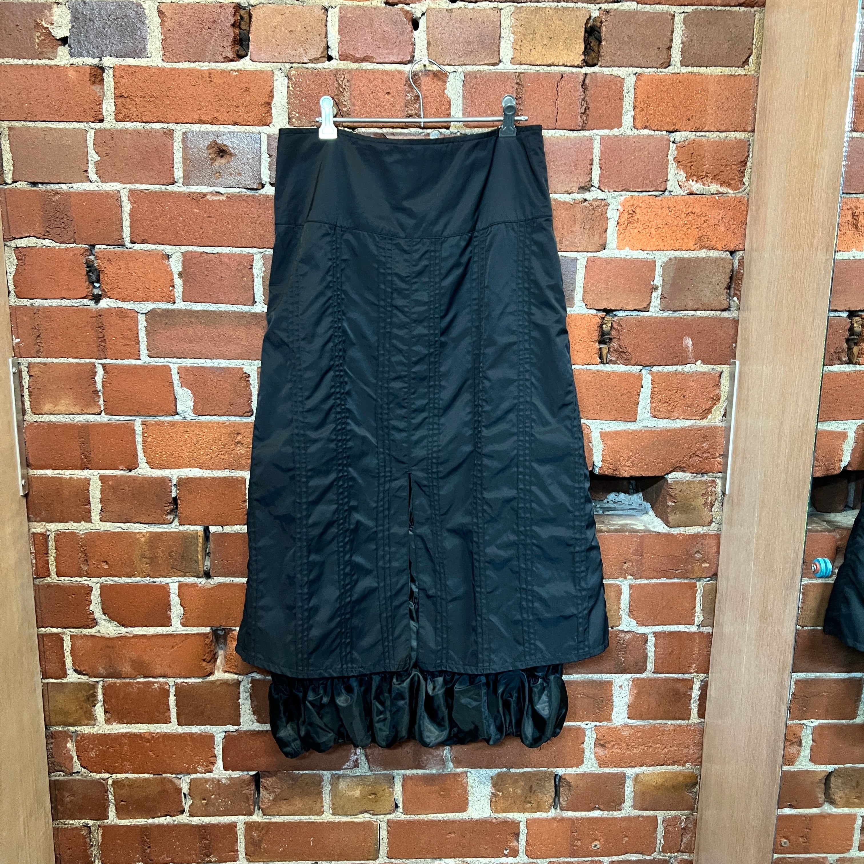 NZ Y2K maxi ruffle skirt