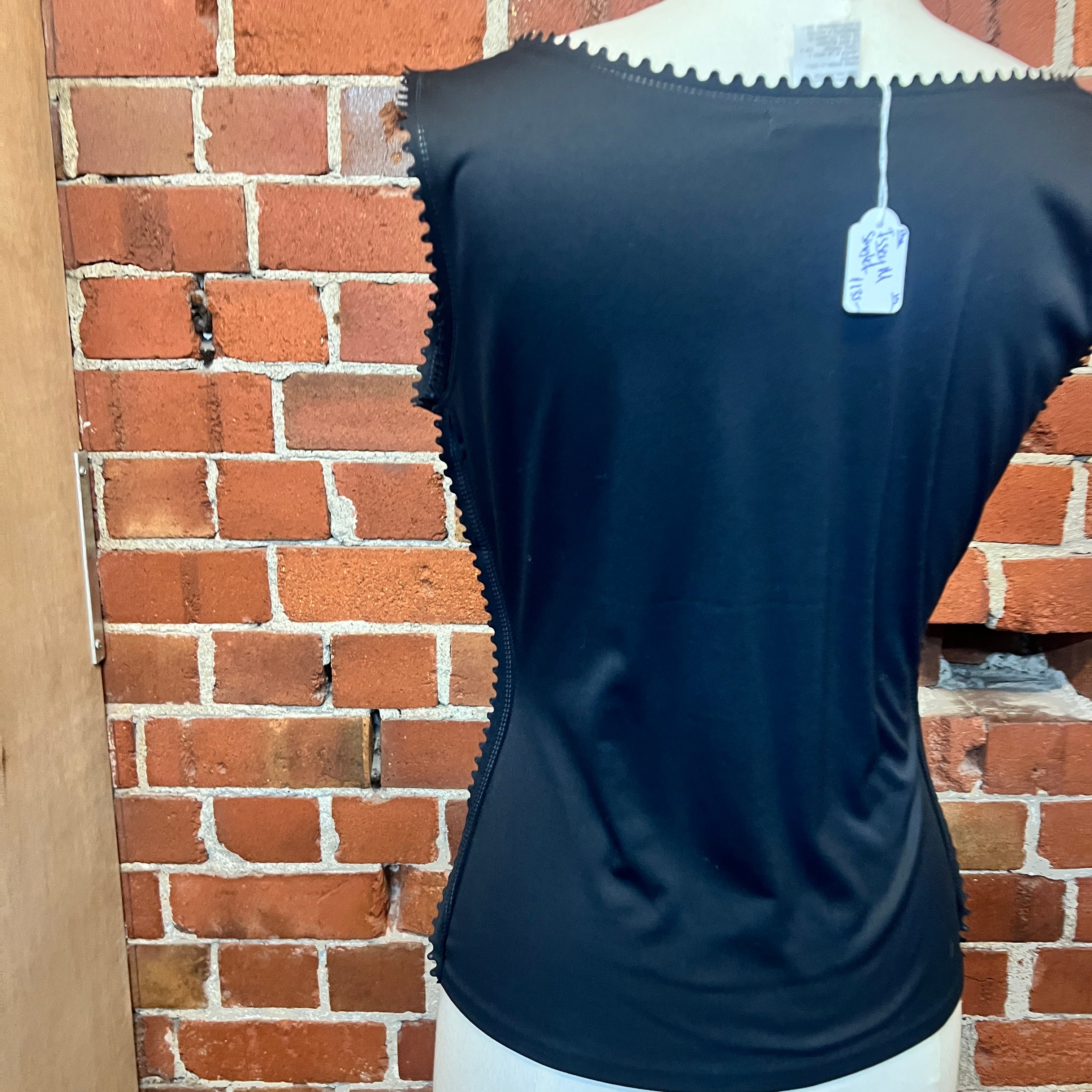 ISSEY MIYAKE singlet top