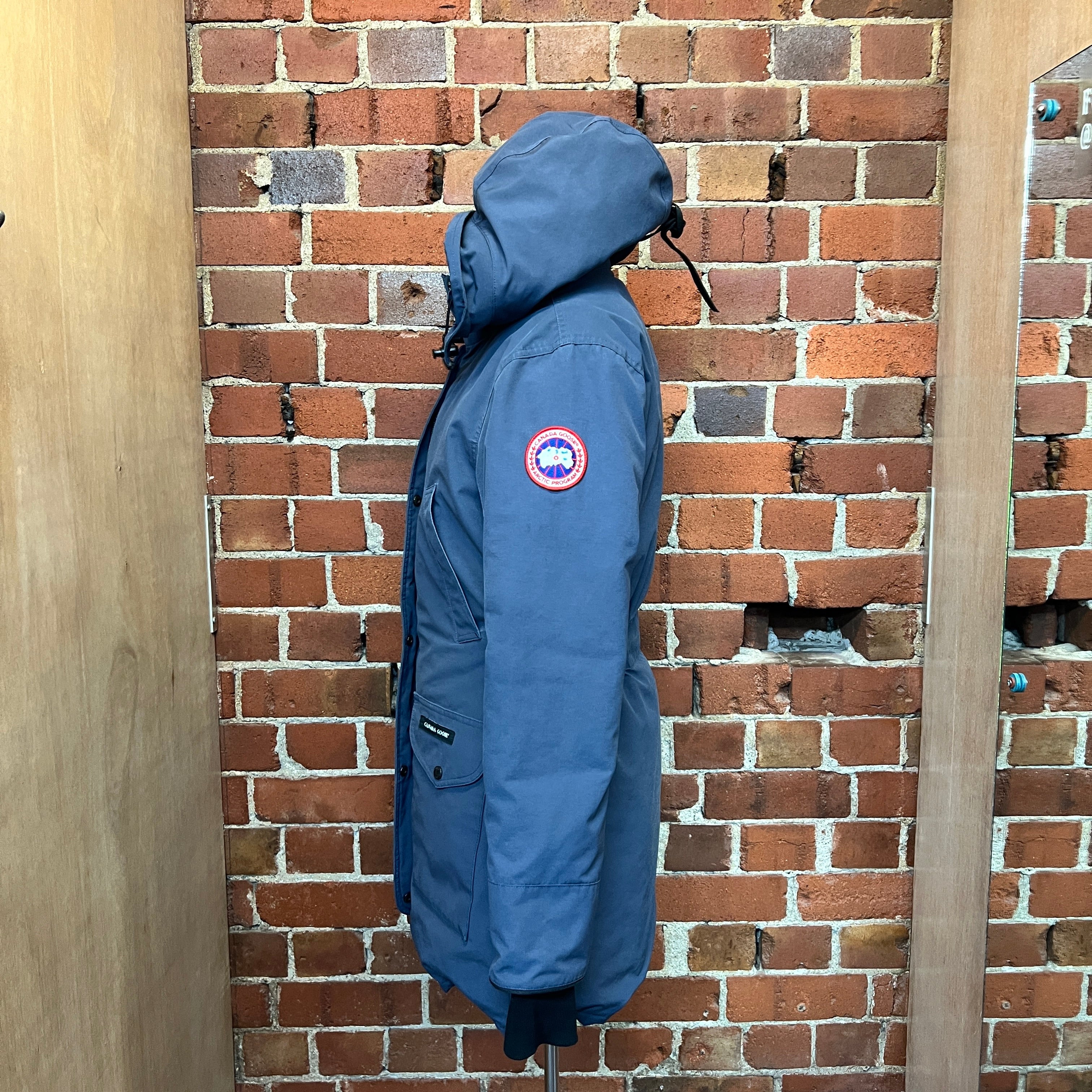 CANADA GOOSE puffer coat