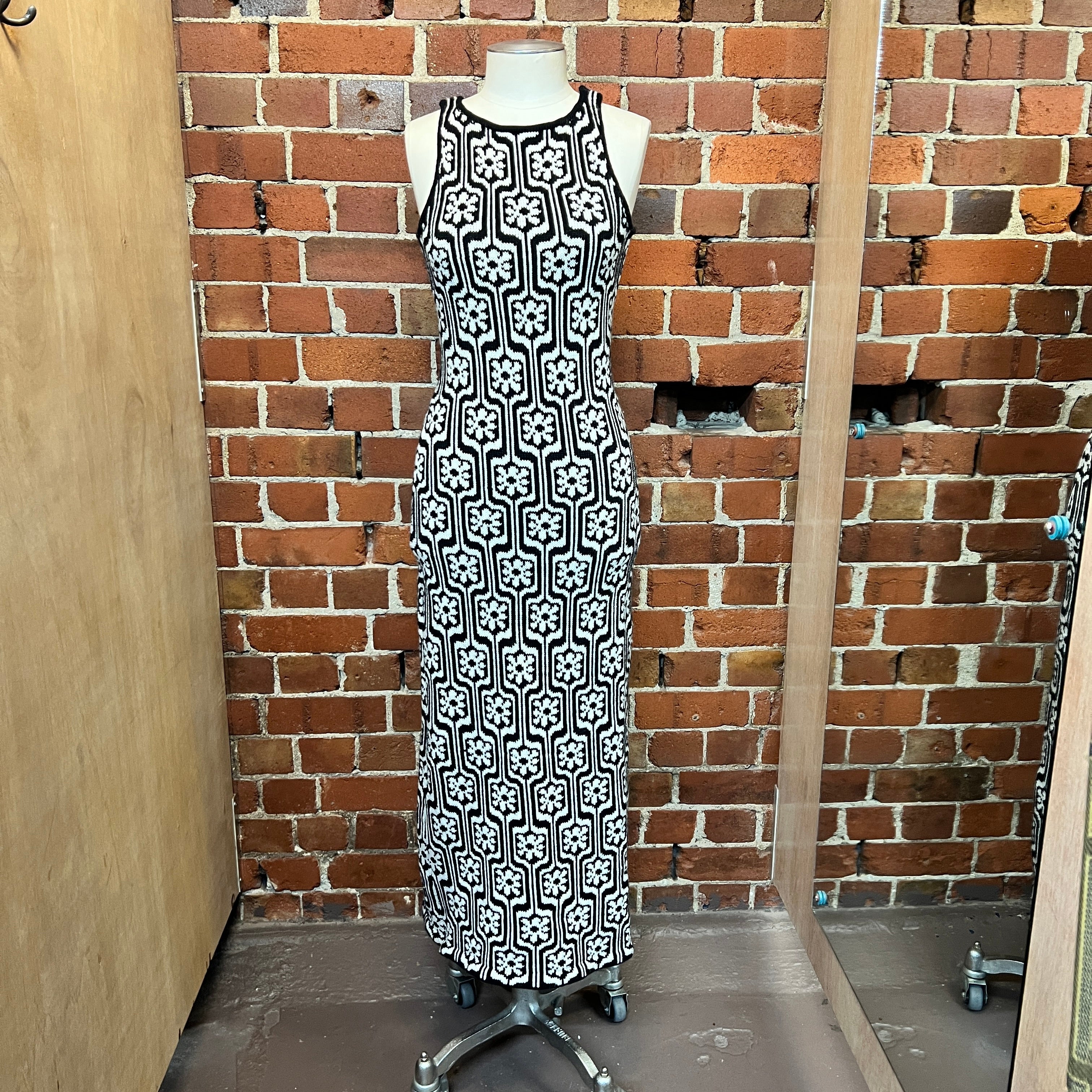 BENJAMIN ALEXANDER knit dress