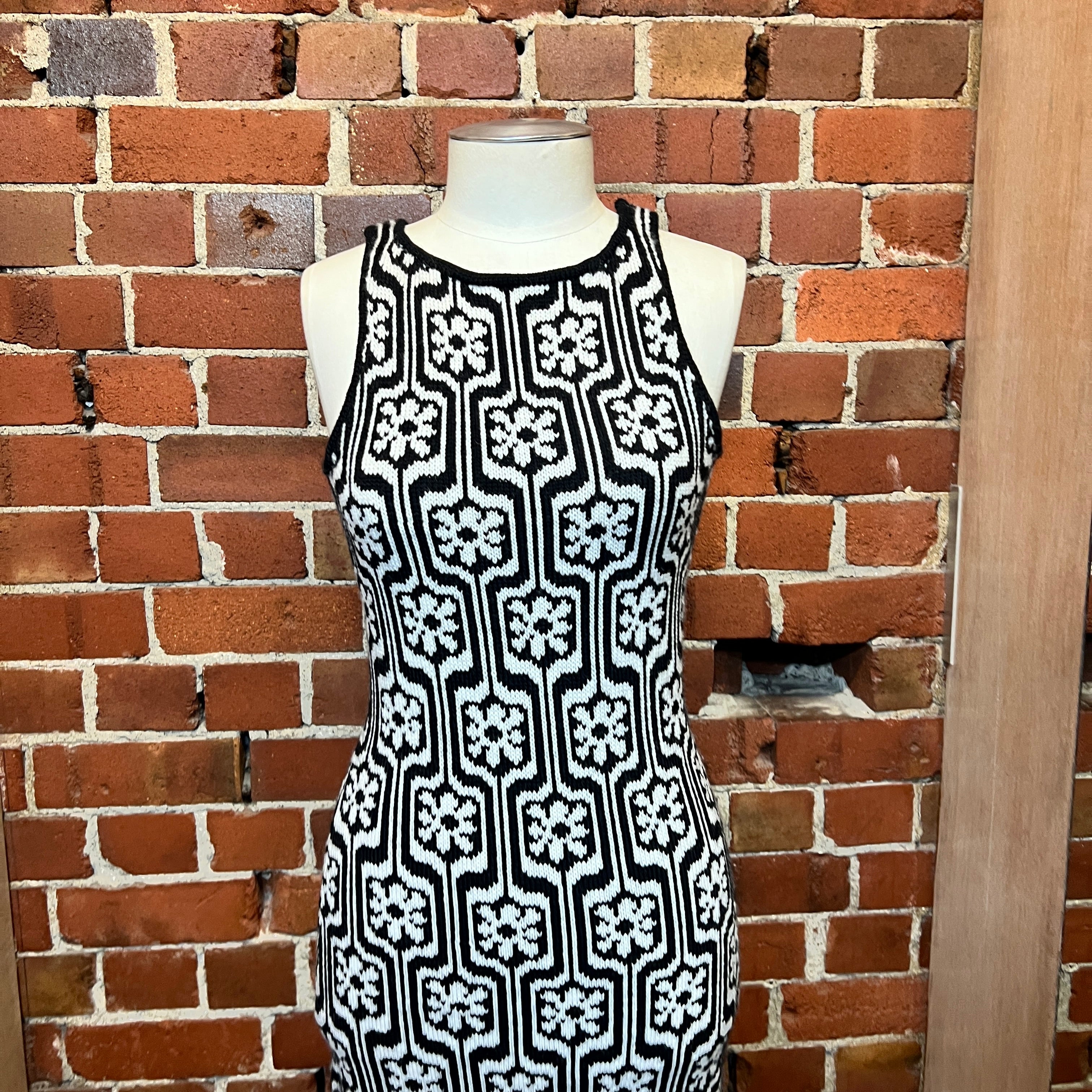 BENJAMIN ALEXANDER knit dress