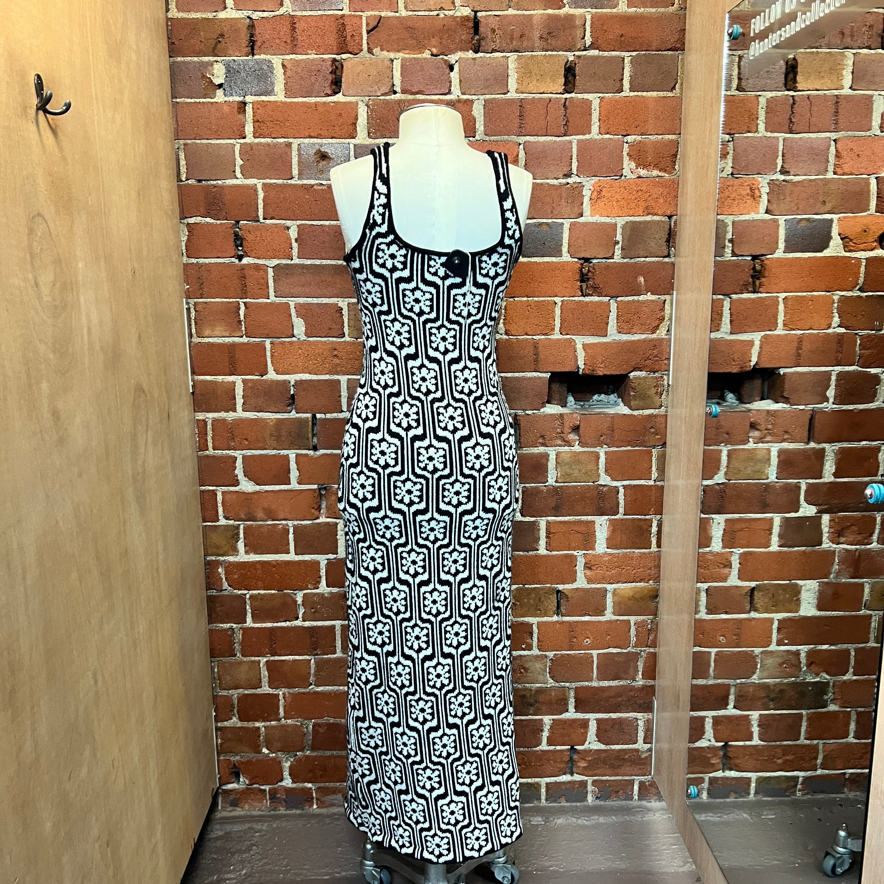 BENJAMIN ALEXANDER knit dress