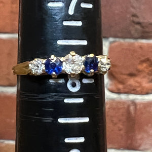 18K gold, sapphire and diamond ring 1950's