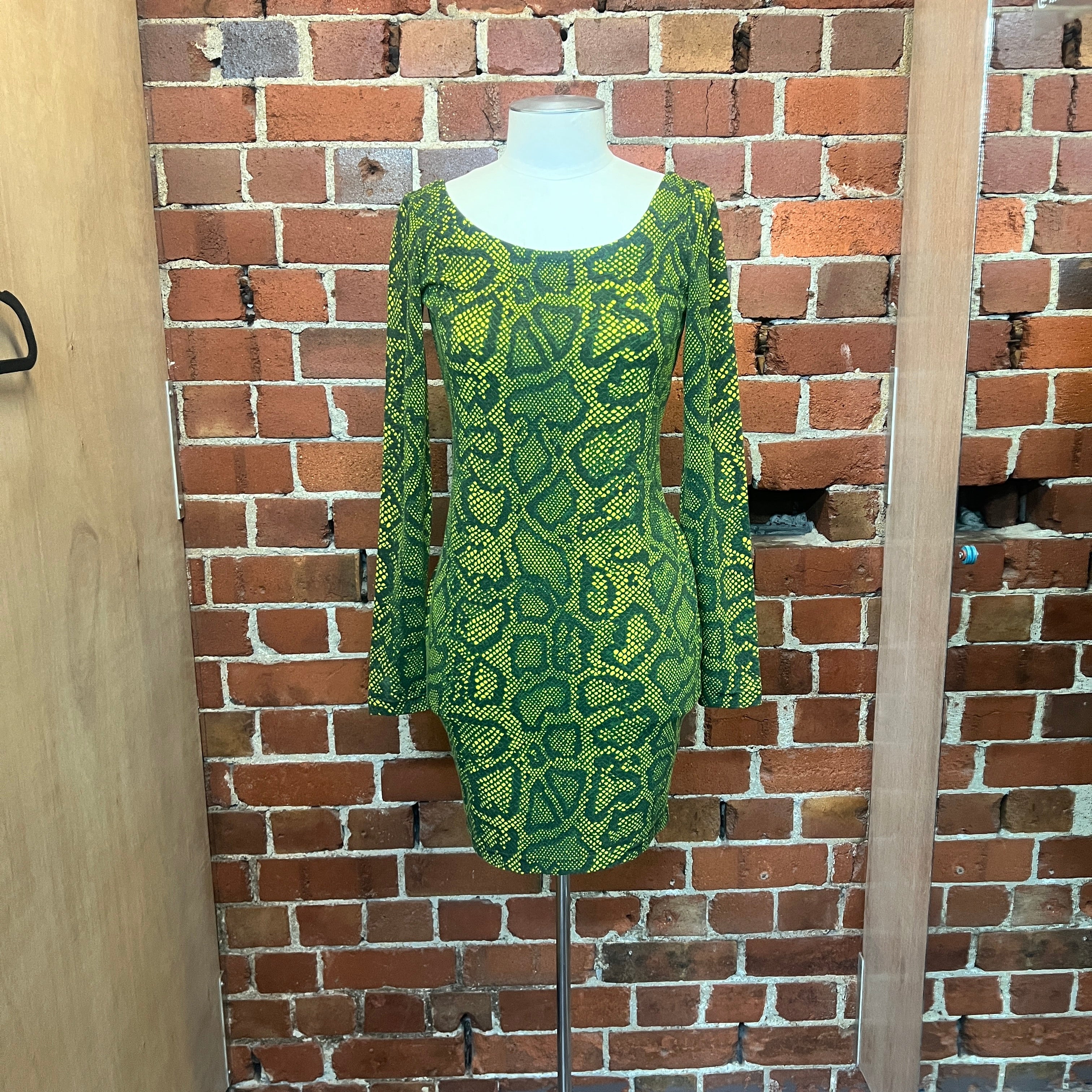 BETSY JOHNSTON 1980's mini dress