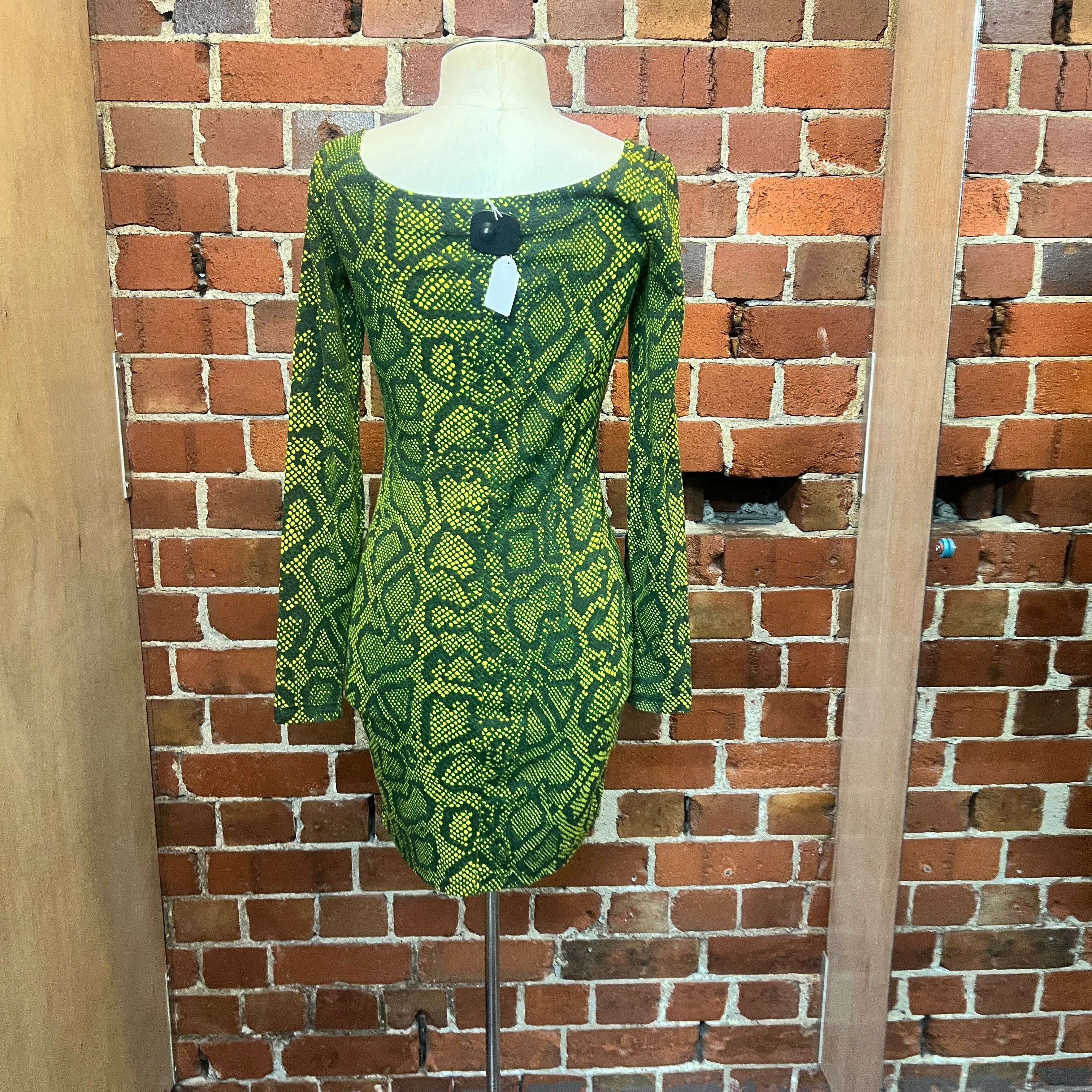 BETSY JOHNSTON 1980's mini dress