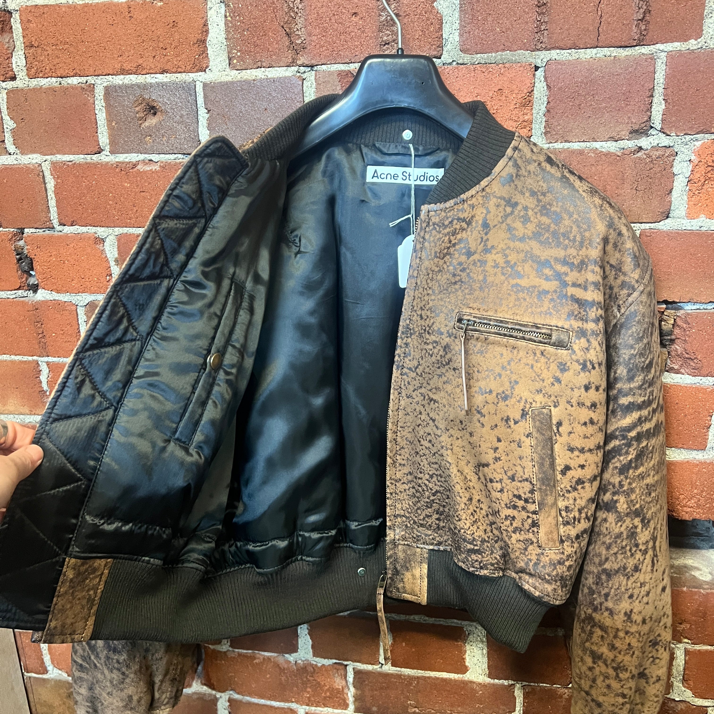 ACNE STUDIOS leather bomber