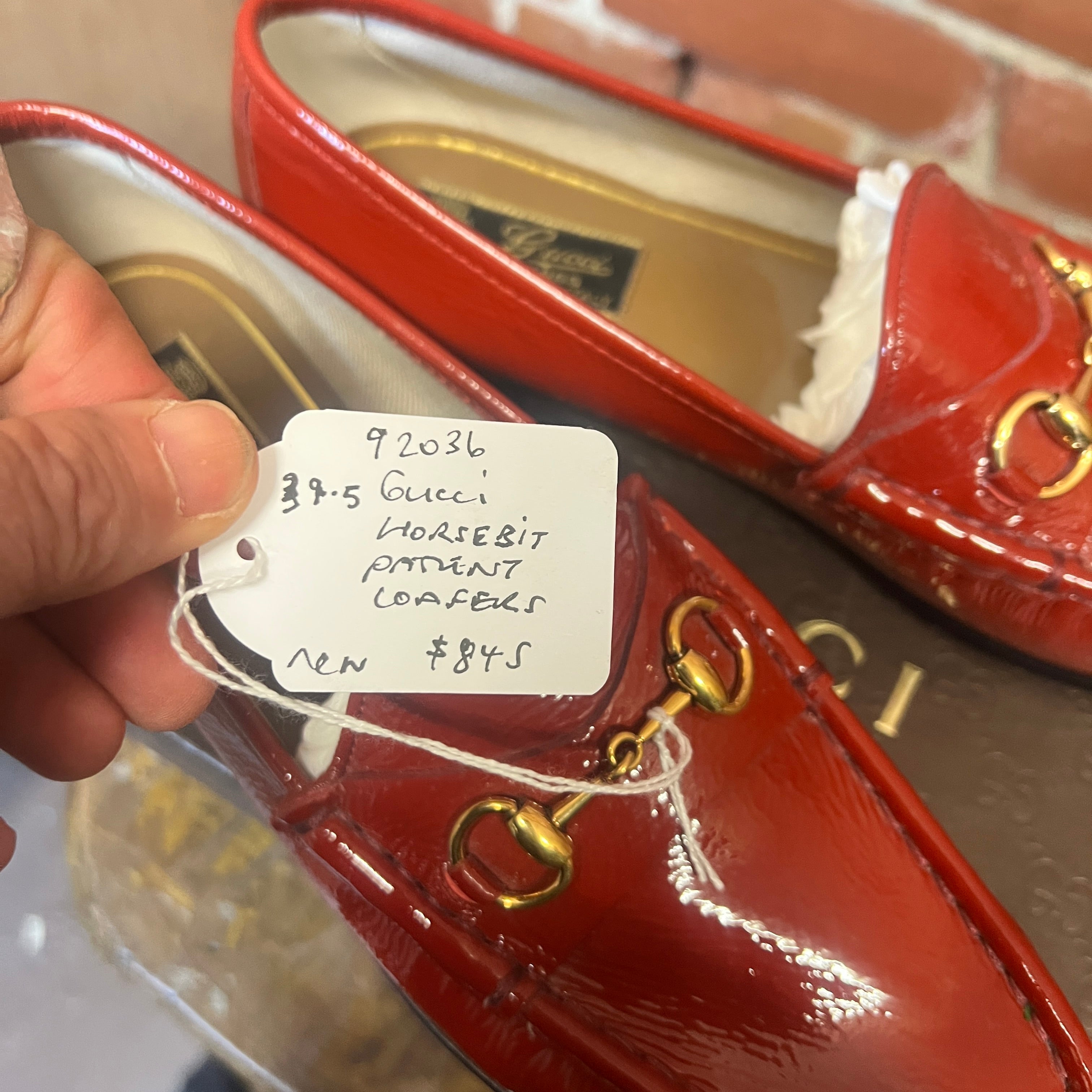 GUCCI patent leather loafers 39.5