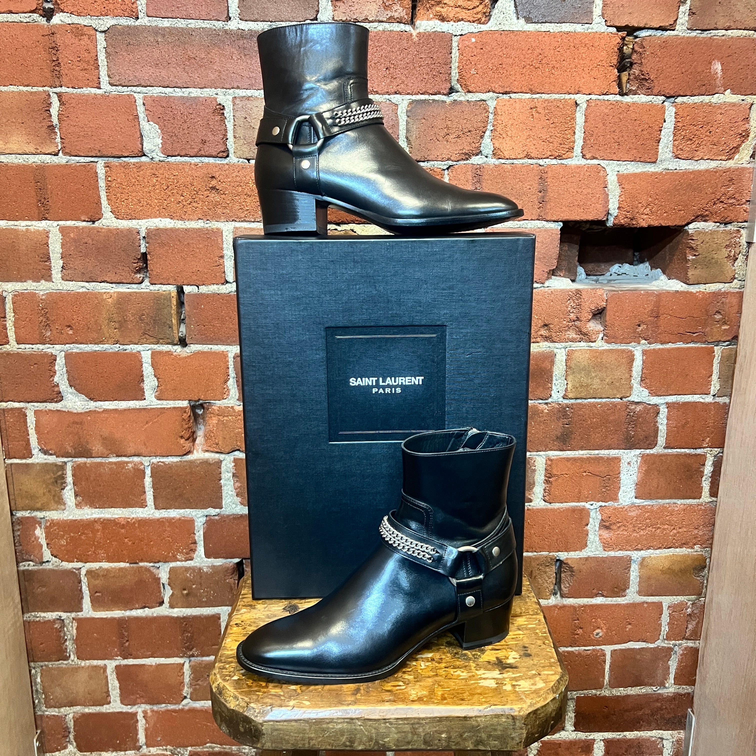 SAINT LAURENT leather moto boots 39