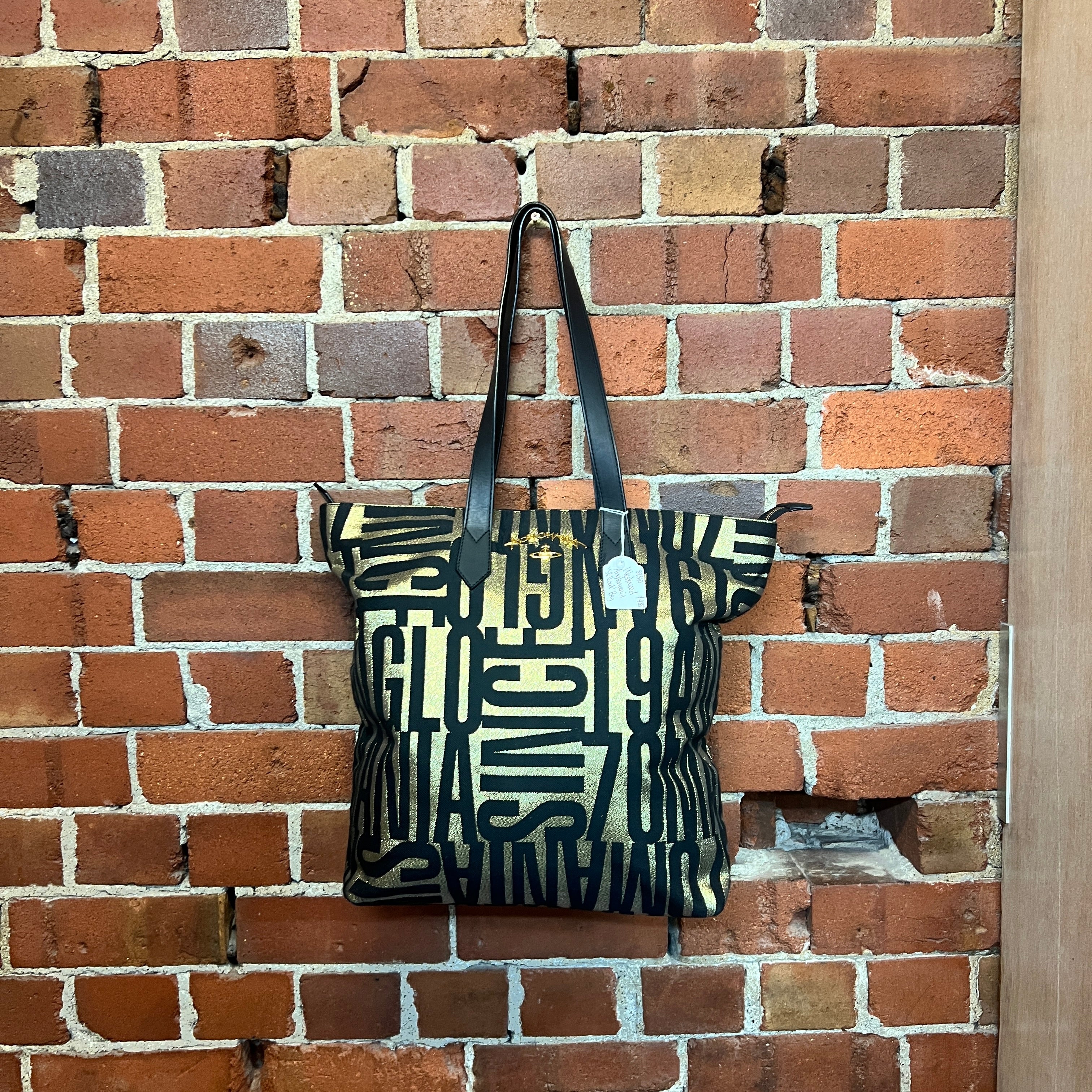 VIVIENNE WESTWOOD Anglomania 