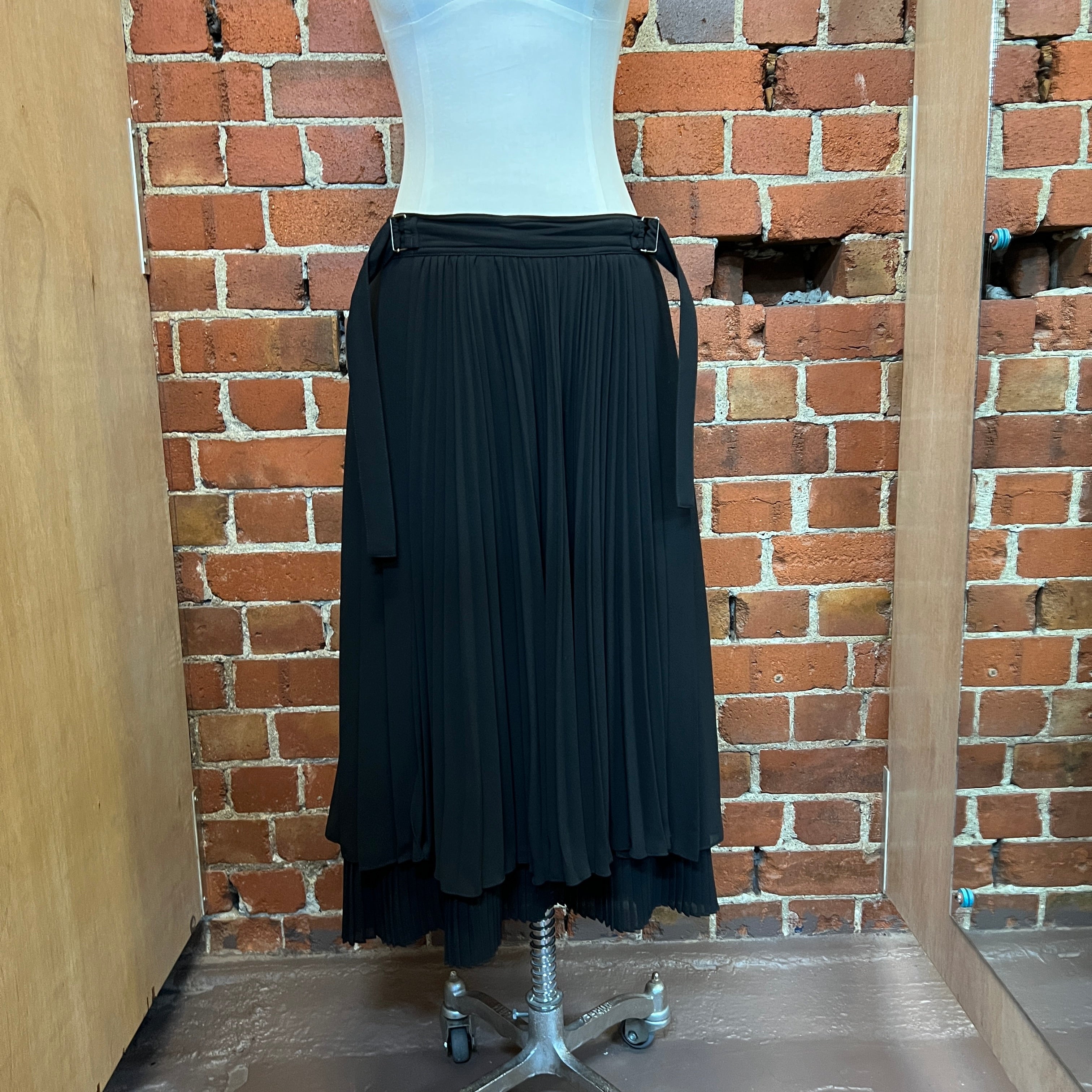 TRELISE COOPER pleated skirt Wellington Hunters and Collectors