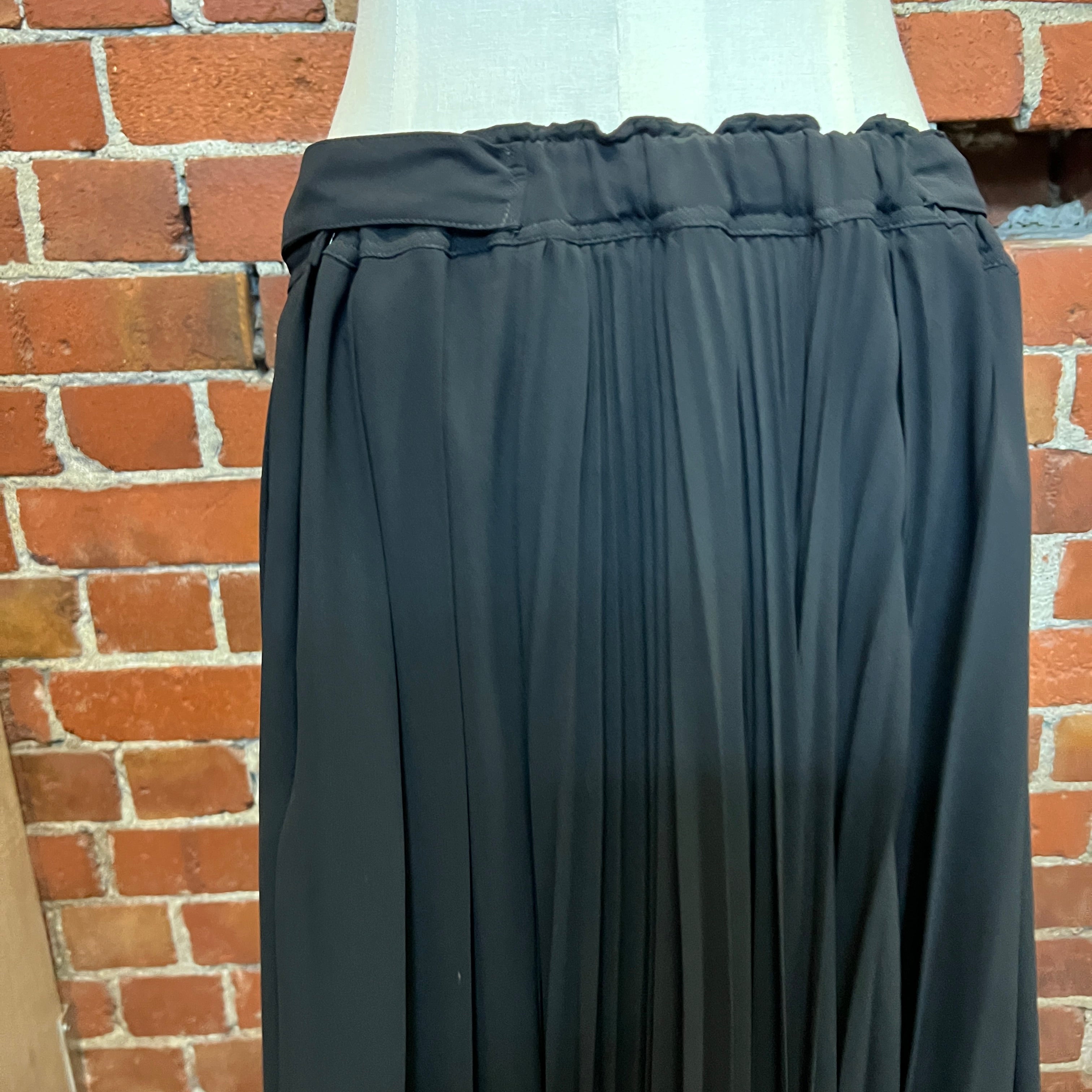 TRELISE COOPER pleated skirt Wellington Hunters and Collectors