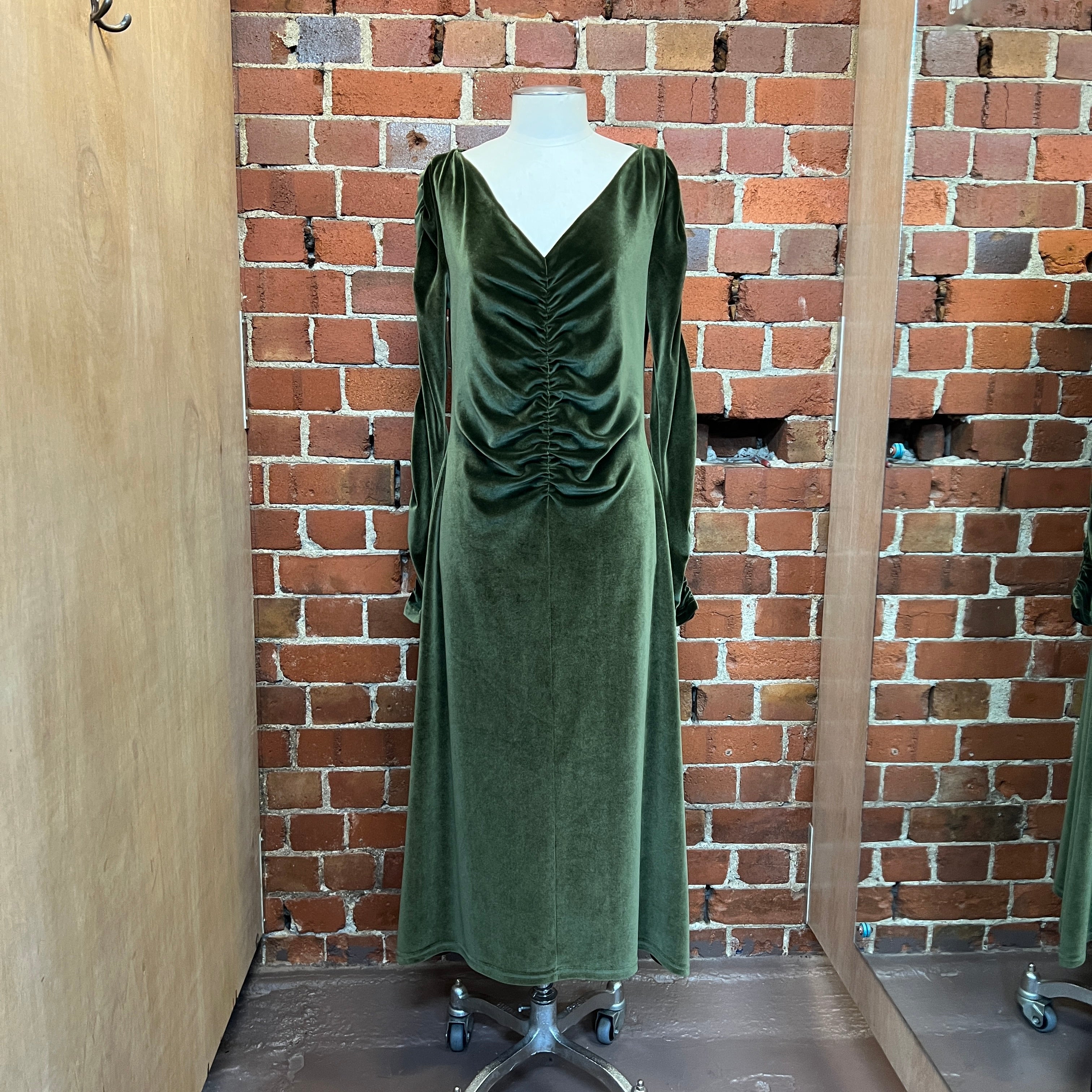 KATE SYLVESTER velvet evening gown